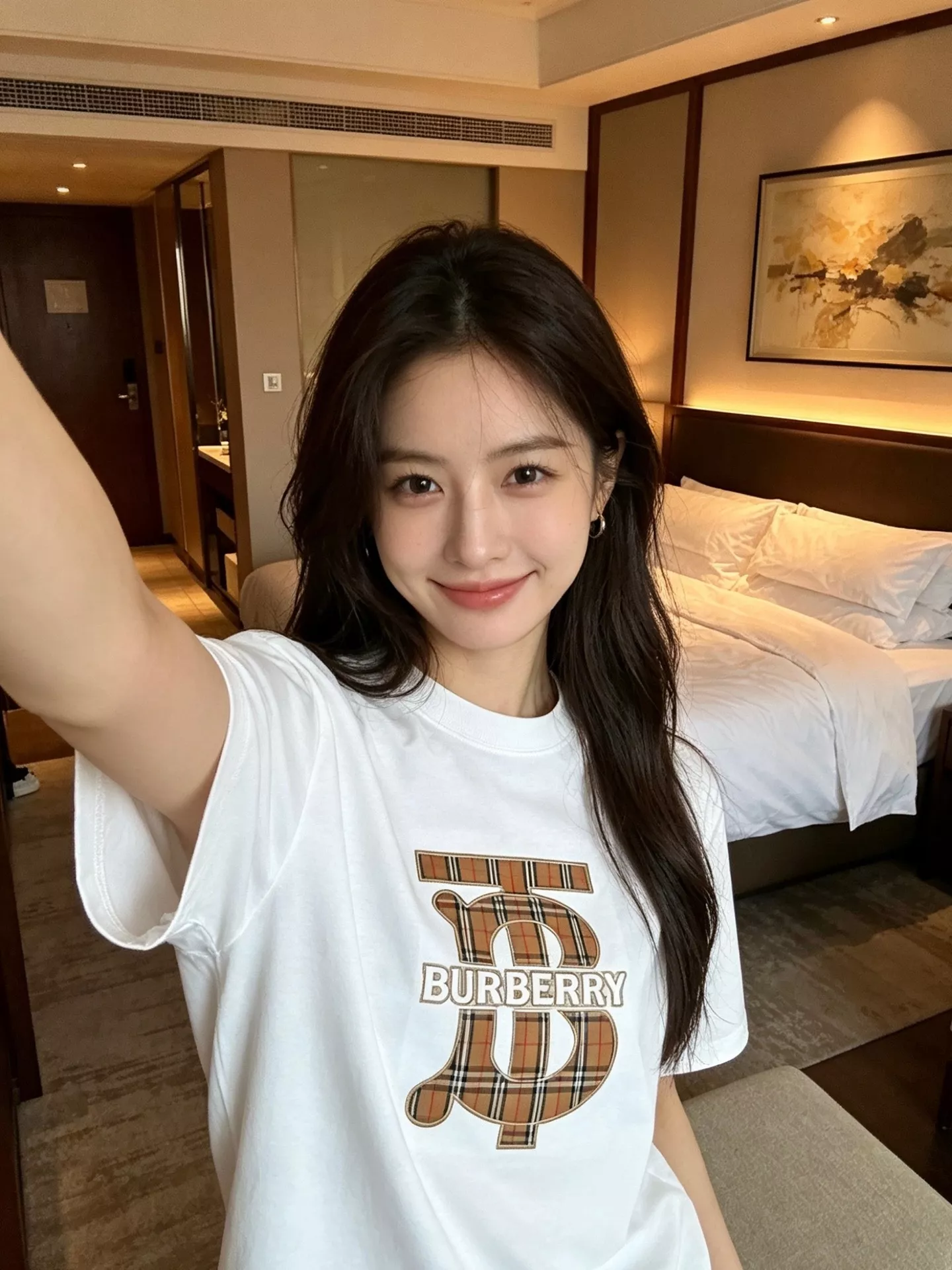 버버리 체크 TB 로고 아플리케 자수 반소매 티셔츠 상세 이미지 12