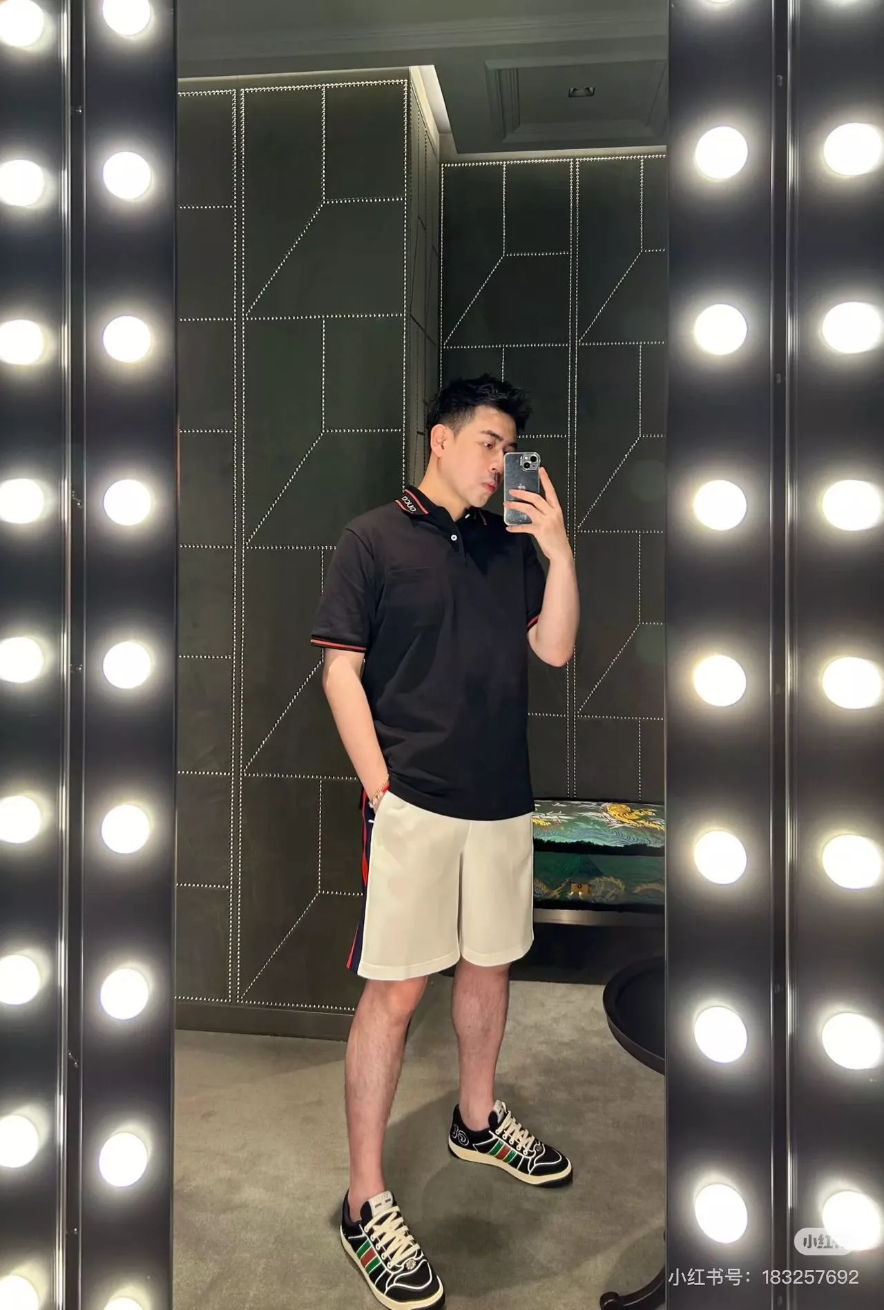 구찌 자카드 로고 칼라 코튼 피케 반소매 폴로셔츠 상세 이미지 15