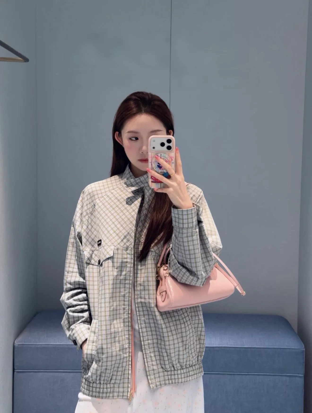 미우미우 블루그레이 비시 체크 하링턴 재킷 상세 이미지 16