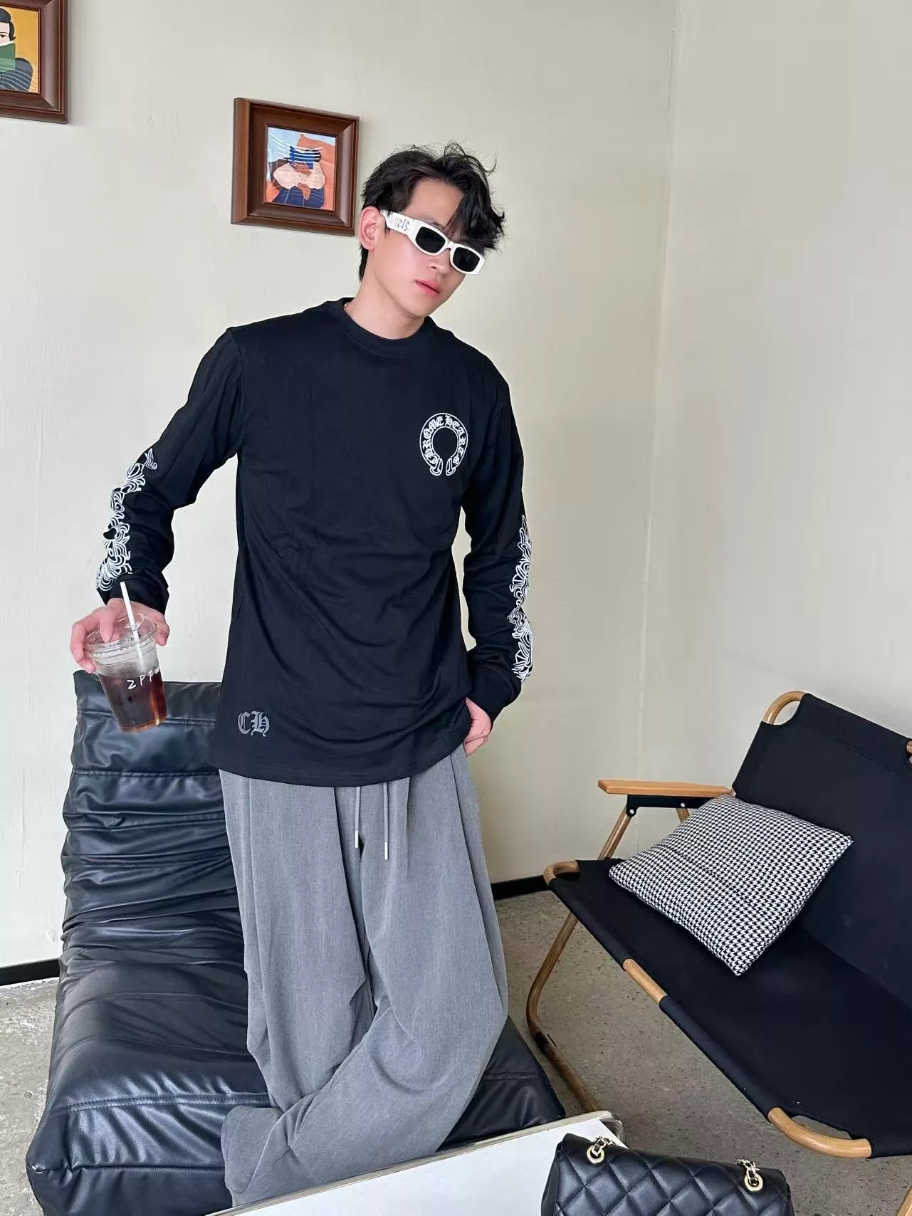 크롬하츠 백 스크립트 프린트 긴소매 티셔츠 상세 이미지 11