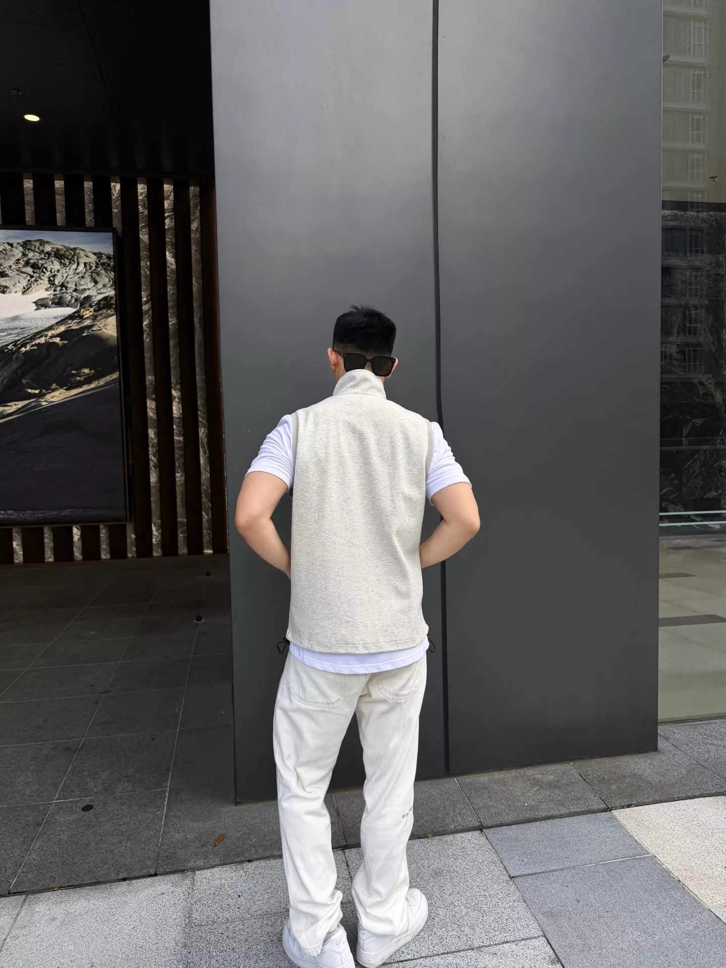 랄프로렌 로고 자수 하이넥 양면 집업 조끼 상세 이미지 19
