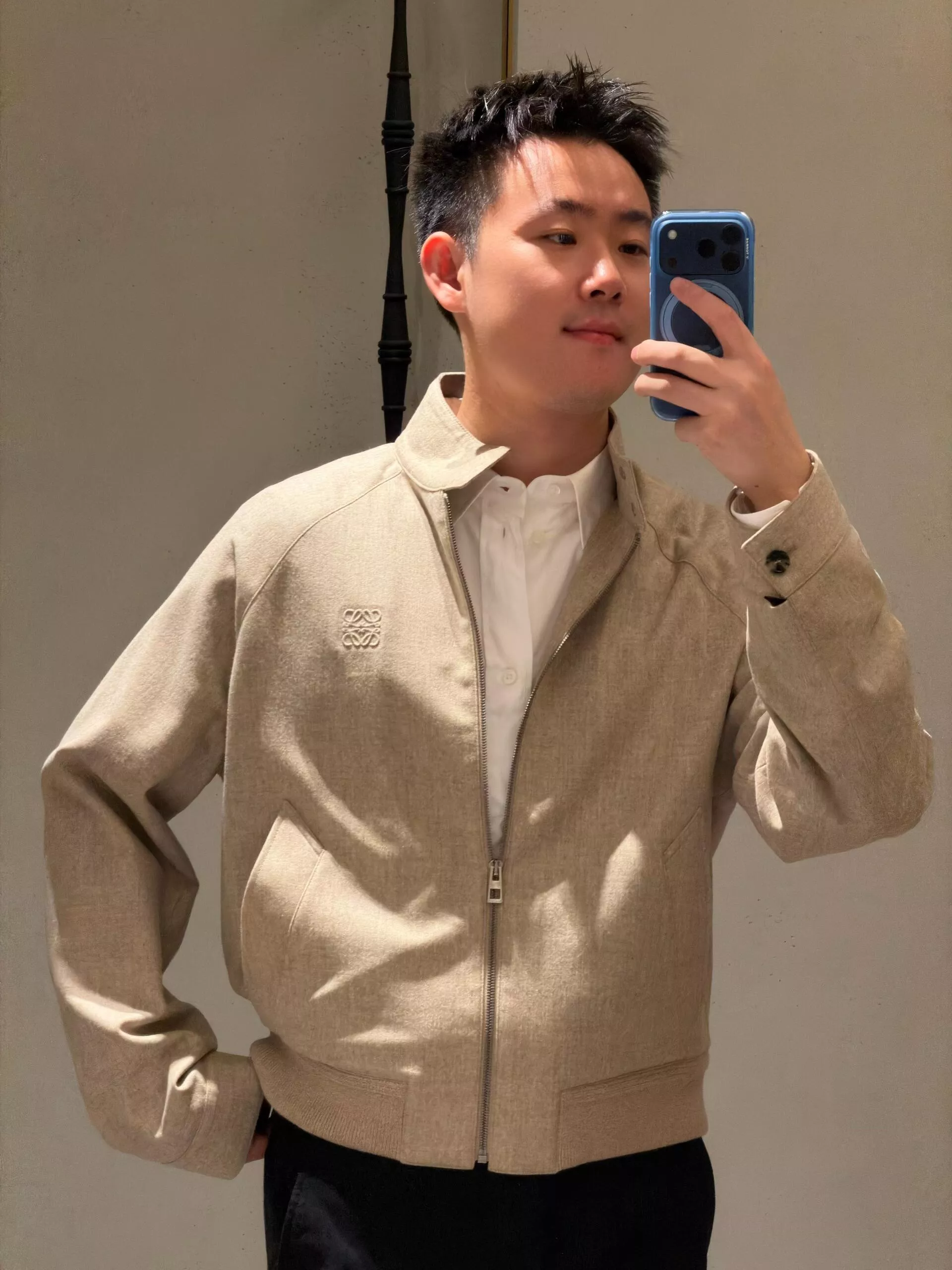 로에베 아나그램 엠보 울혼방 스탠드칼라 집업 재킷 상세 이미지 20