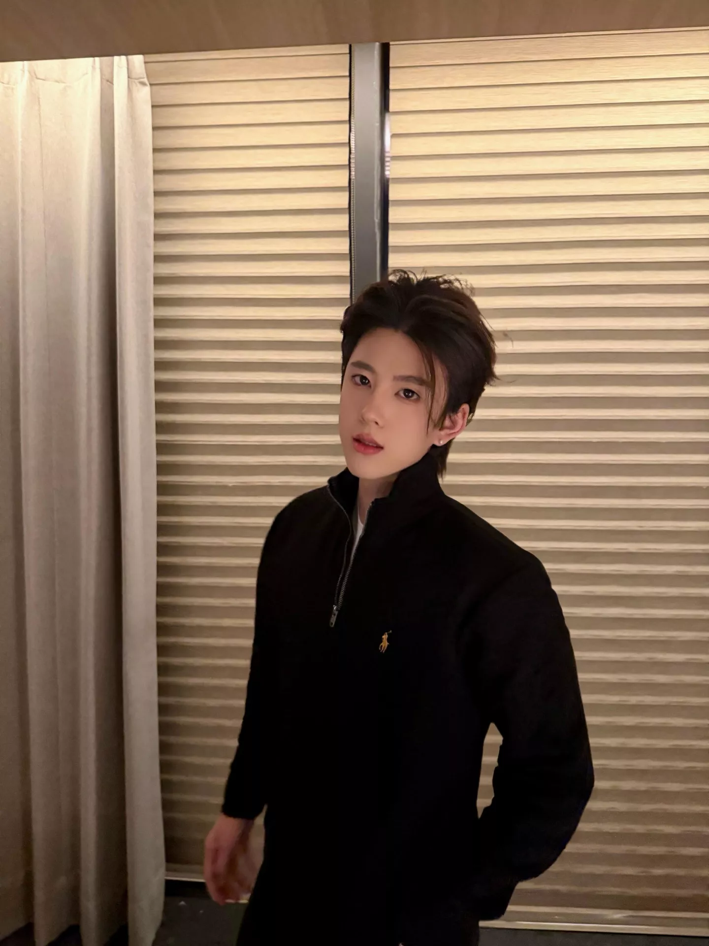 랄프로렌 금색 자수 하프집업 반하이넥 맨투맨 티셔츠 상세 이미지 20