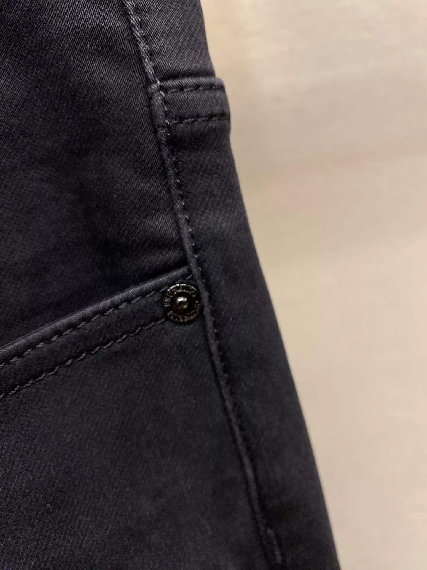 브루넬로쿠치넬리 스트레이트 핏 워싱 데님 팬츠 상세 이미지 5