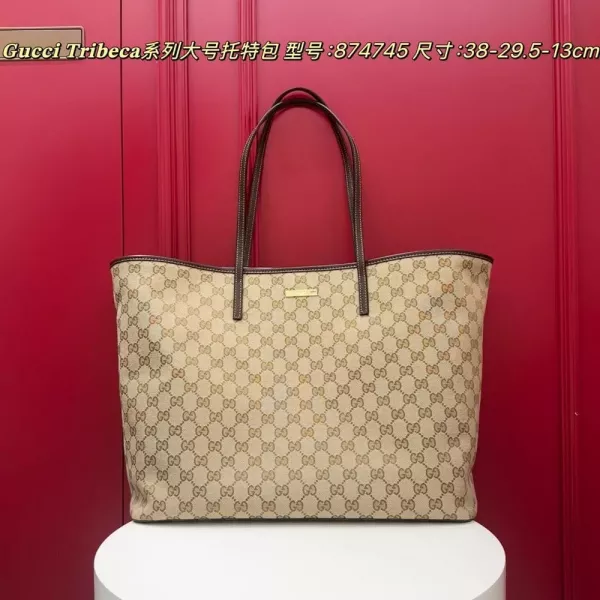 구찌 트라이베카 시리즈 대형 레더 스트랩 쇼퍼백