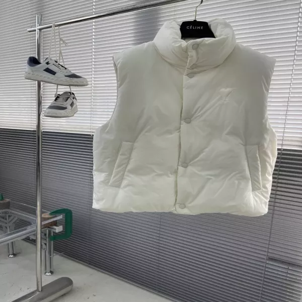 아미 하트 자수 패딩 조끼
