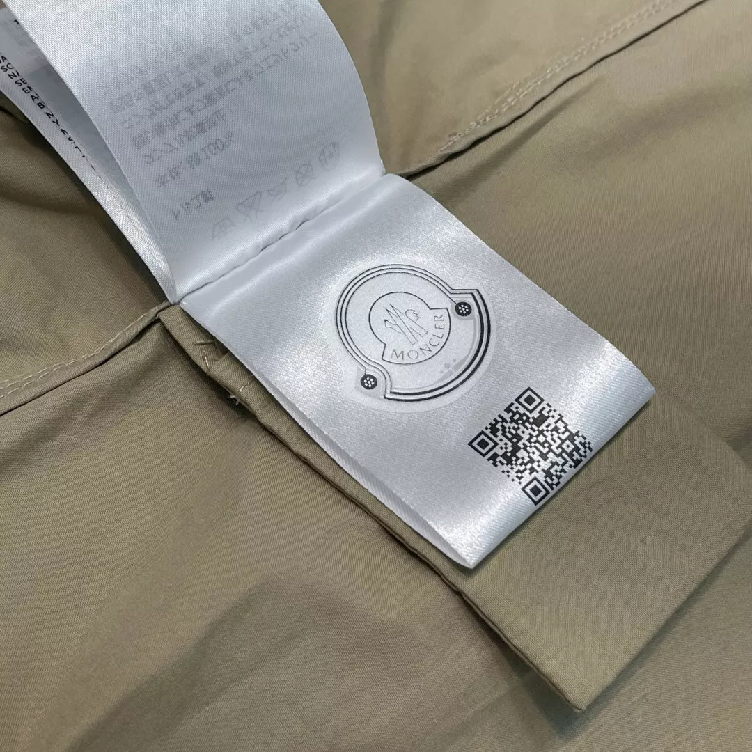 몽클레어 고밀도 코튼 플랩포켓 카라 집업 재킷 상세 이미지 22