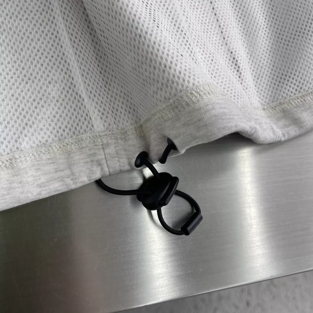 랄프로렌 로고 자수 하이넥 양면 집업 조끼 상세 이미지 8