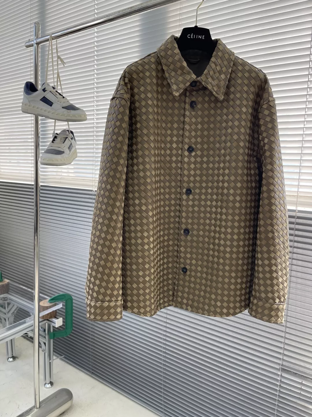 body_048b23e1bac160a8.webp