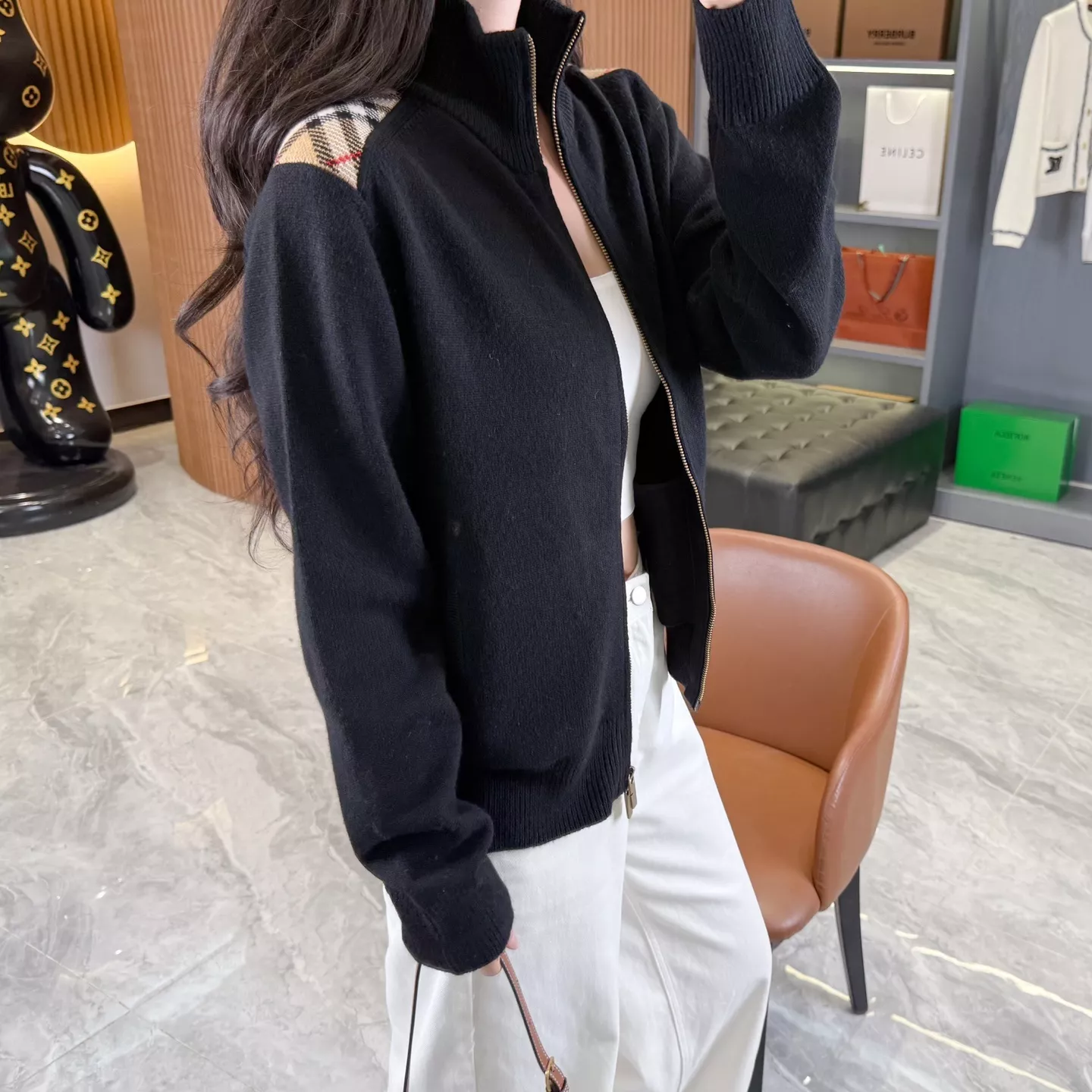 body_e292688d3cb18d02.webp