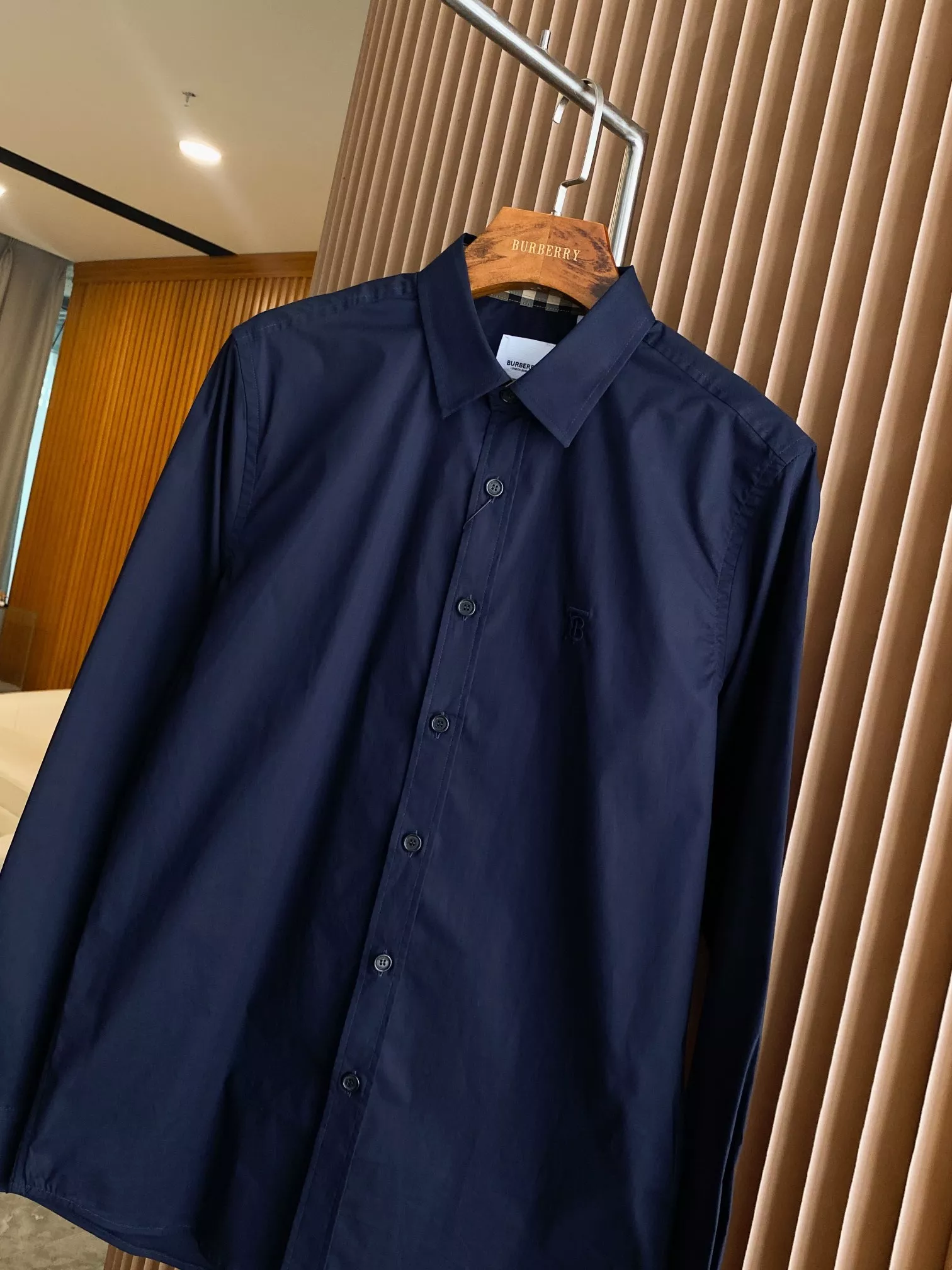 body_e3d1fa0c39053db1.webp