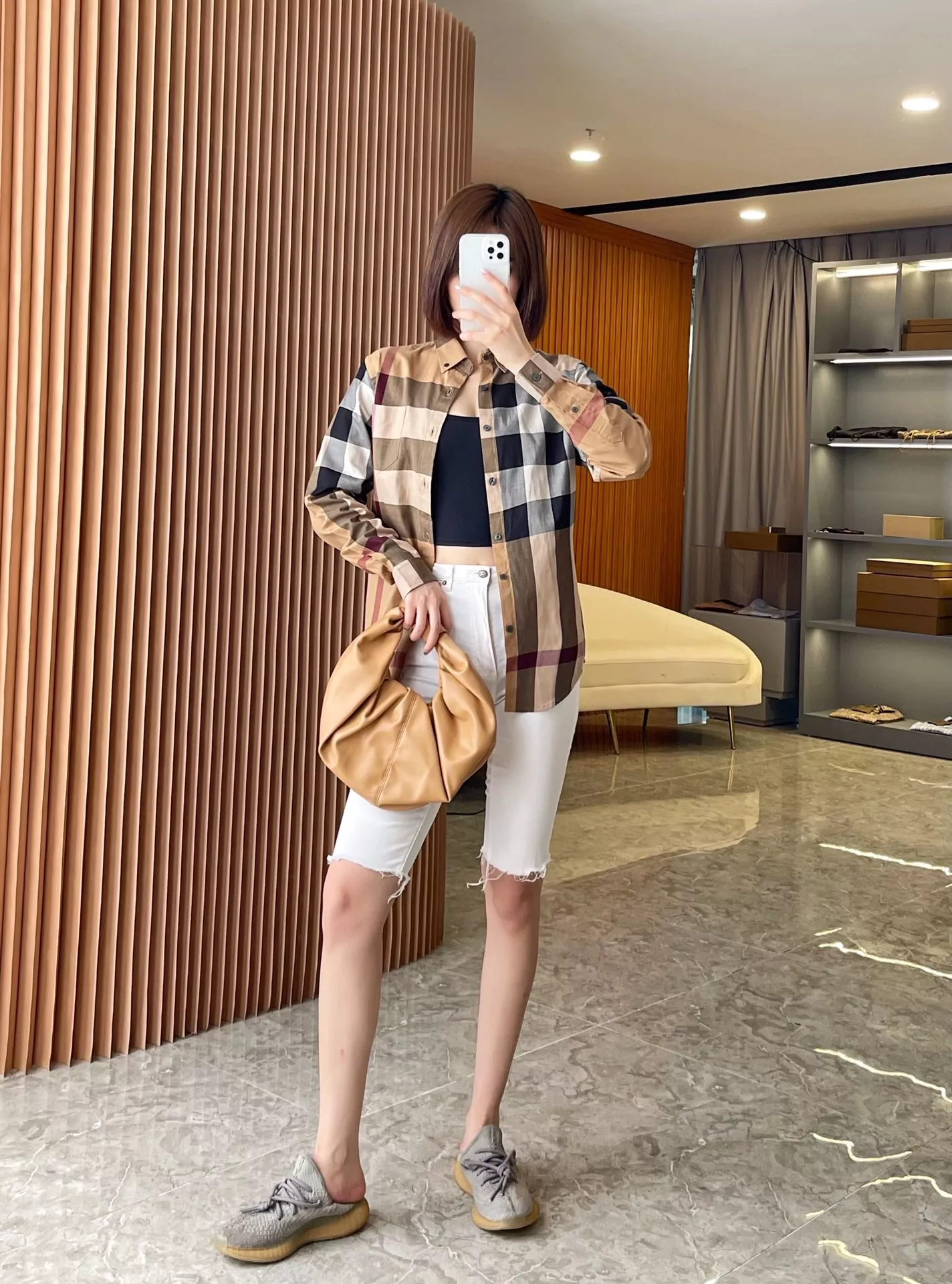 body_5d32ec1ceeea01f4.webp