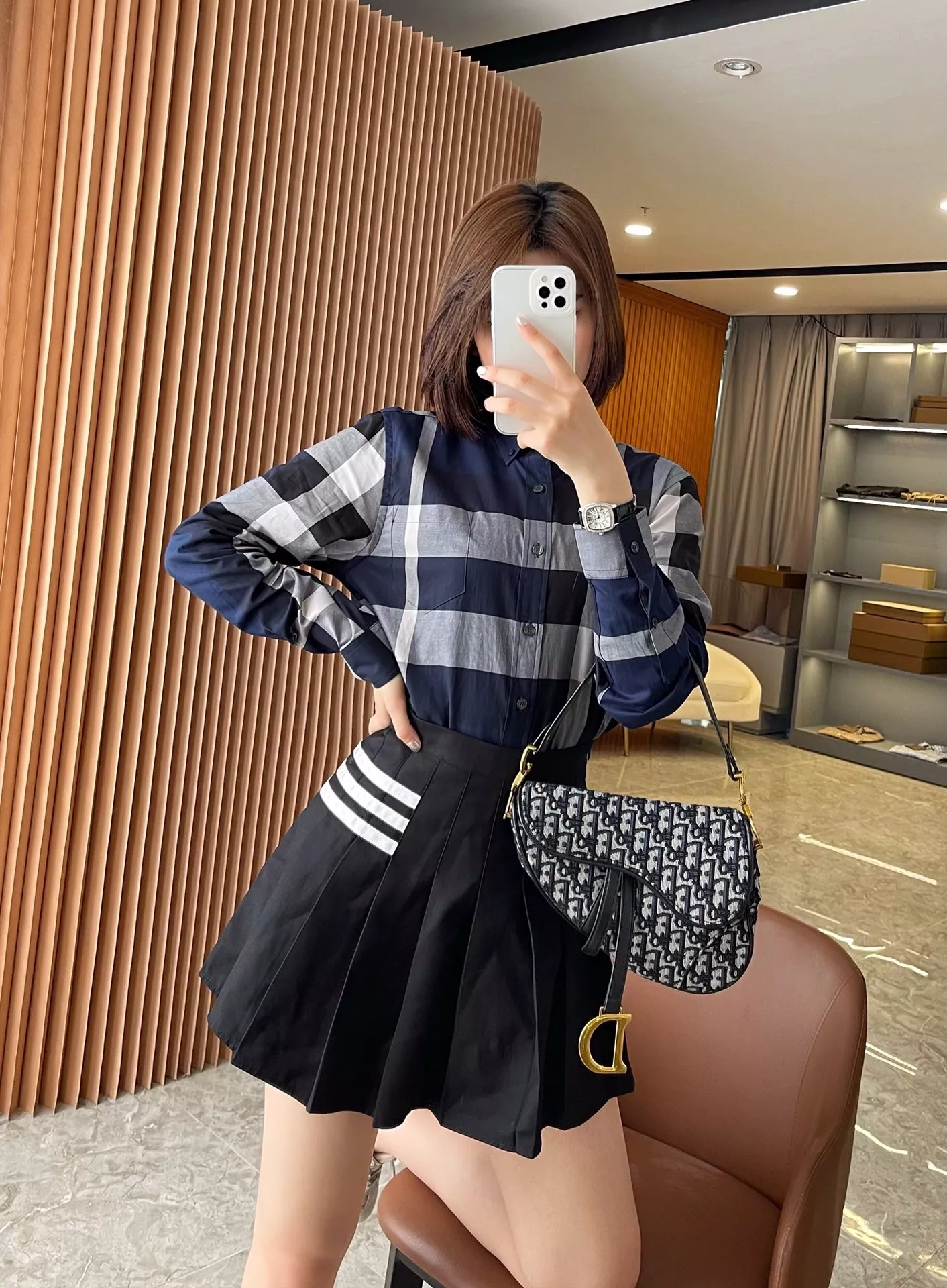 body_f11d4b4eb43382d9.webp