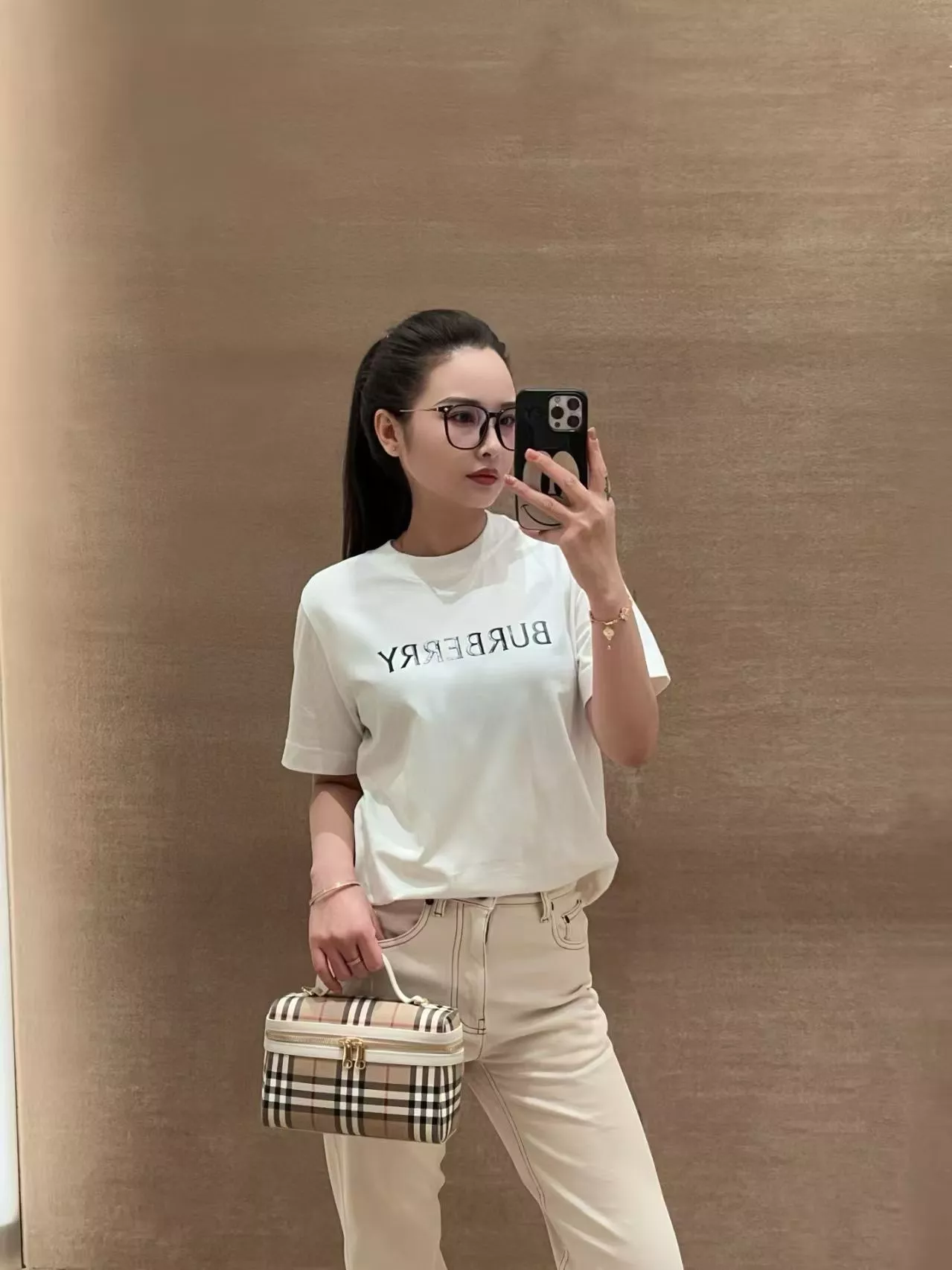 버버리 레터링 프린트 코튼 반소매 티셔츠 상세 이미지 18