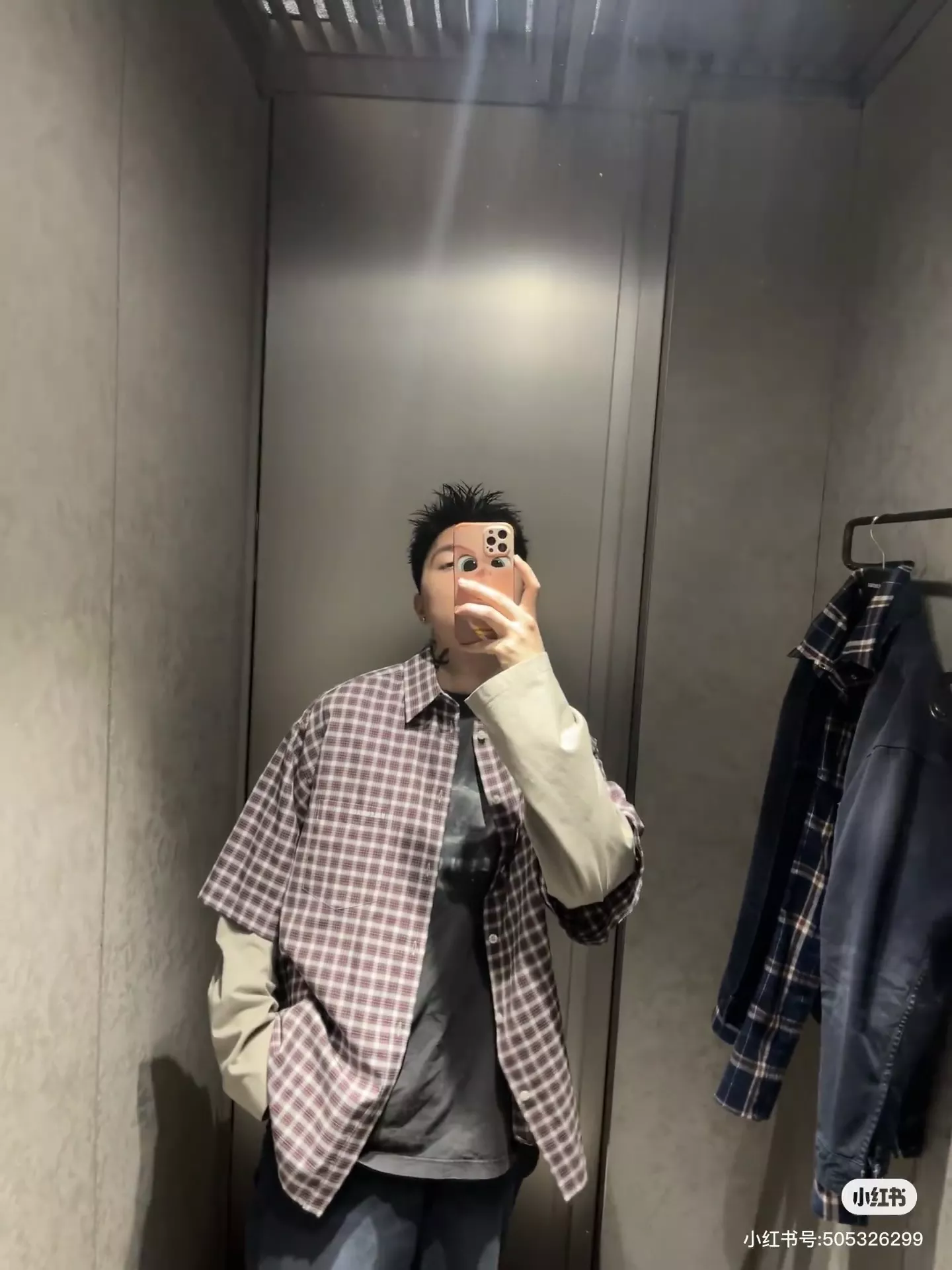 발렌시아가 레드 체크 레이어드 긴소매 셔츠 상세 이미지 41