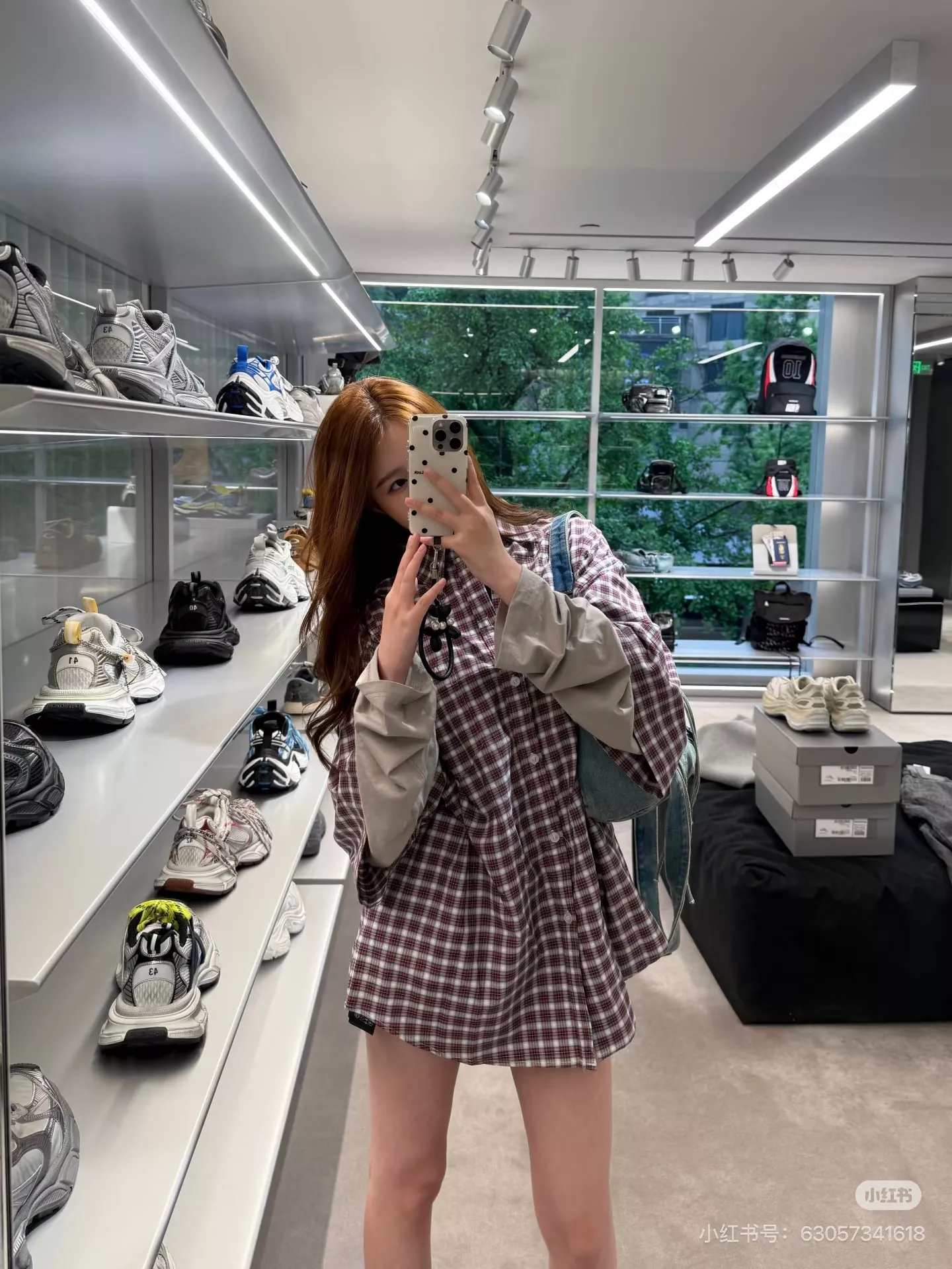 발렌시아가 레드 체크 레이어드 긴소매 셔츠 상세 이미지 39