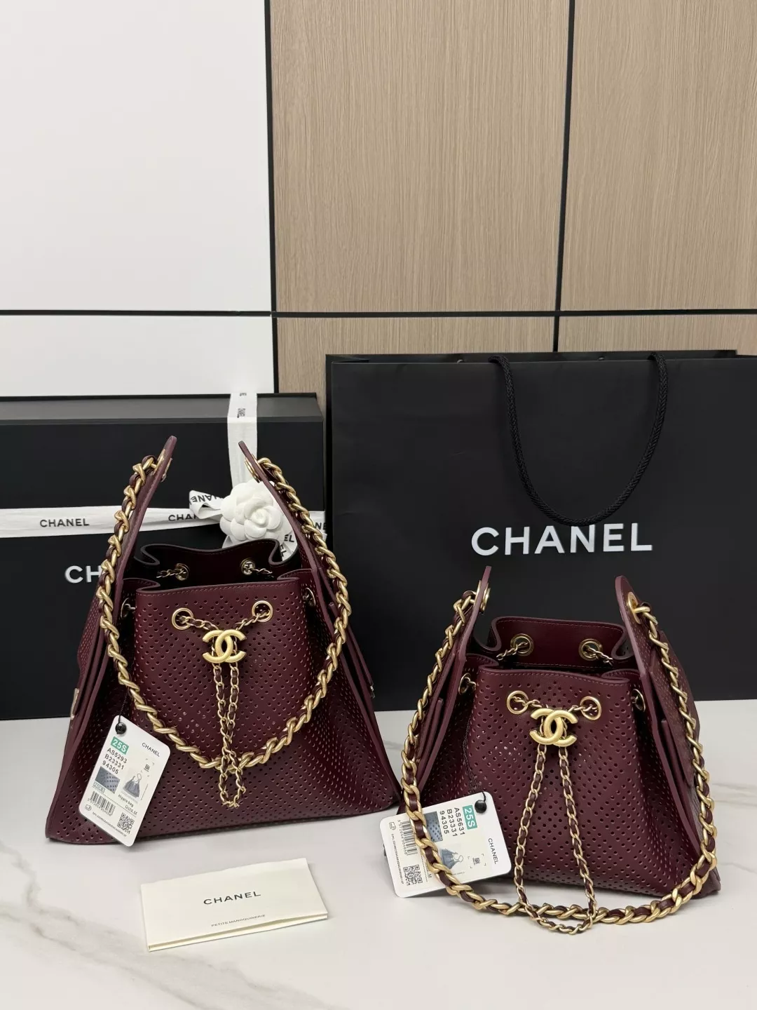 샤넬 펀칭 카프스킨 체인 호보백 상세 이미지 13