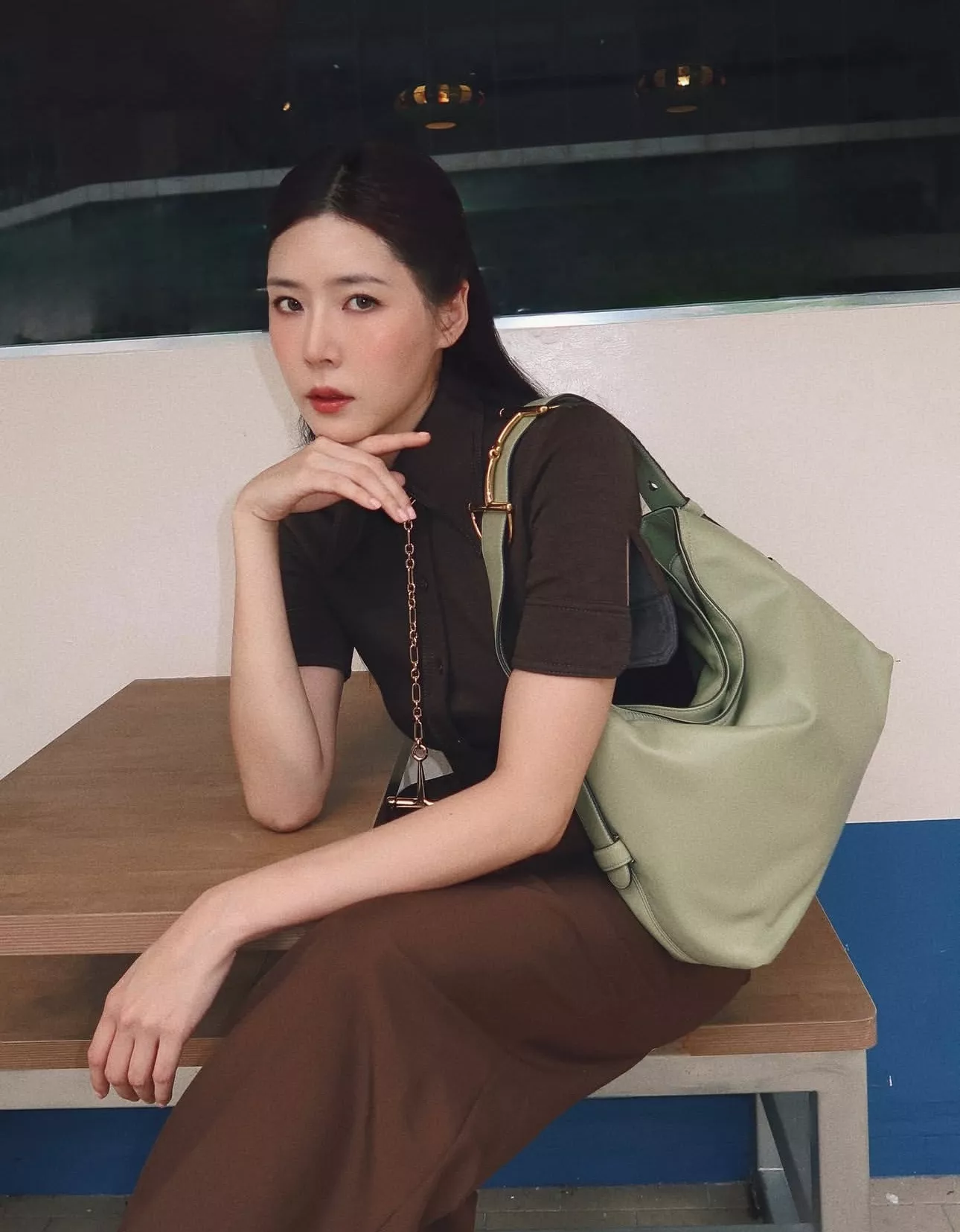 구찌 비트릭스 마구장식 미디엄 숄더백 상세 이미지 35