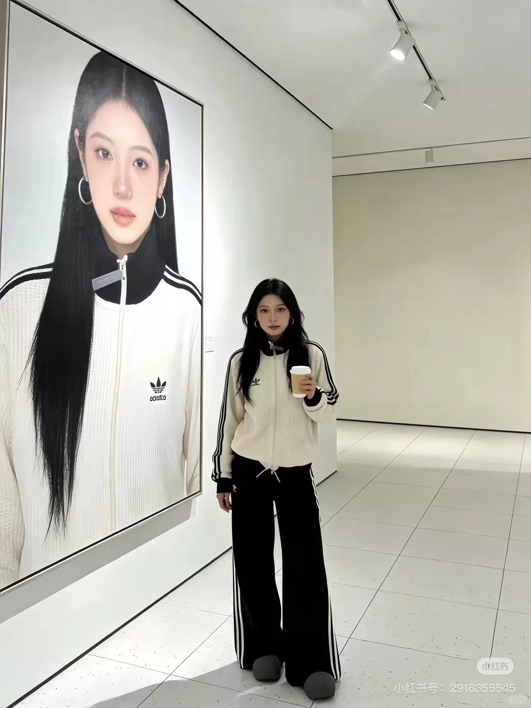 아디다스 스탠드넥 와플 니트 삼선 집업 재킷 상세 이미지 14