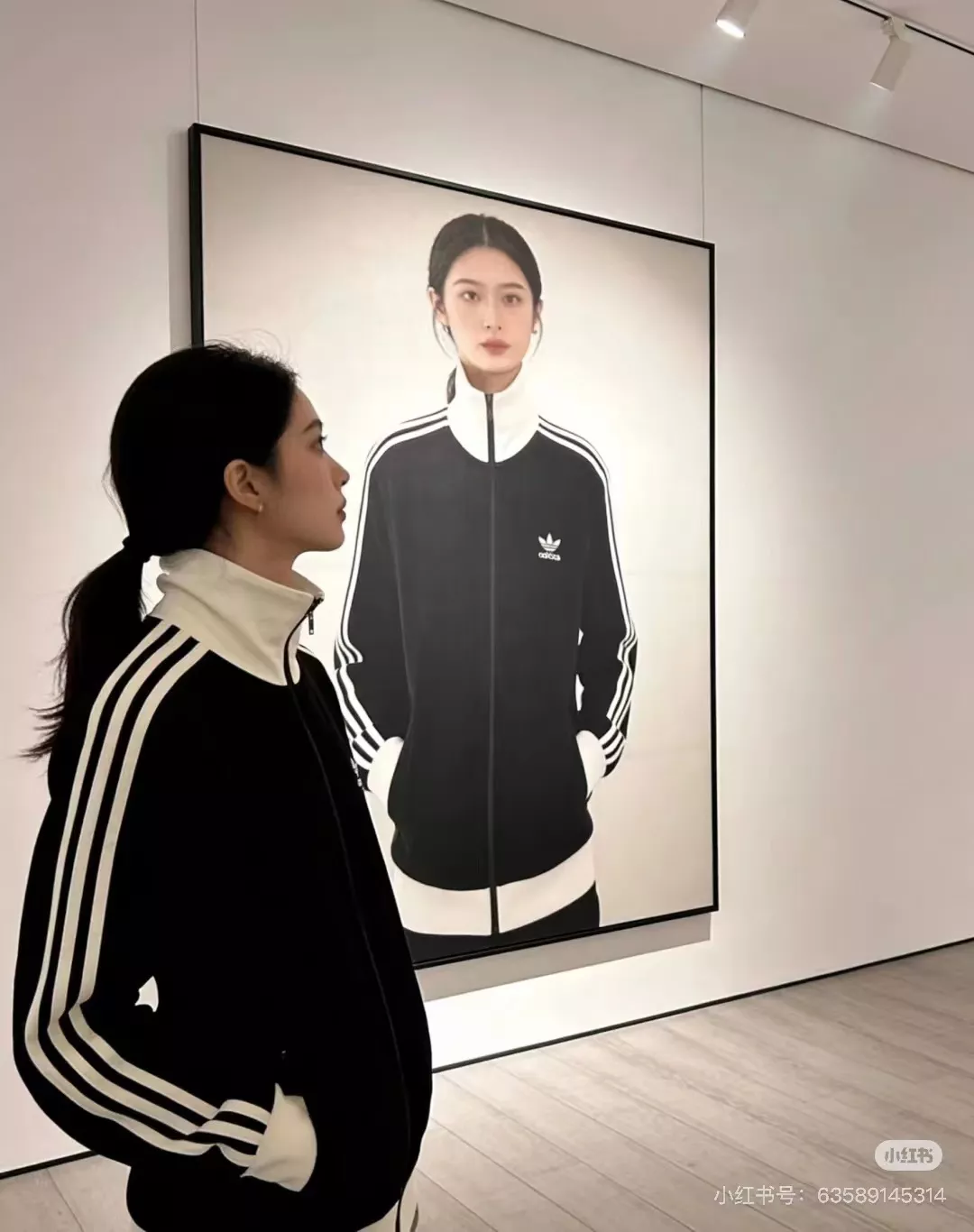 아디다스 스탠드넥 와플 니트 삼선 집업 재킷 상세 이미지 20