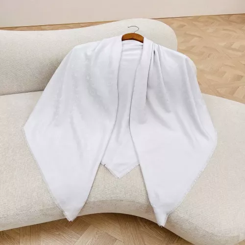 루이비통 클래식 모노그램 자카드 숄