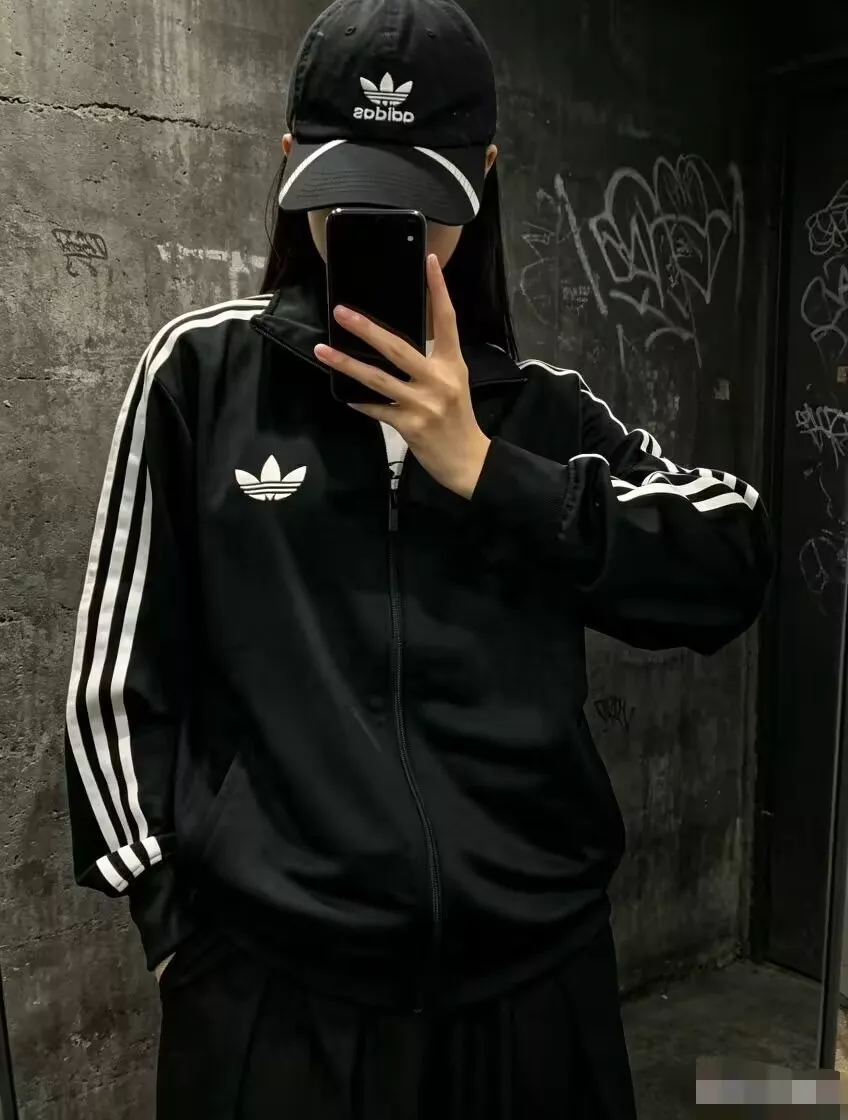 아디다스 삼선 스탠드넥 루즈핏 집업 재킷 상세 이미지 29
