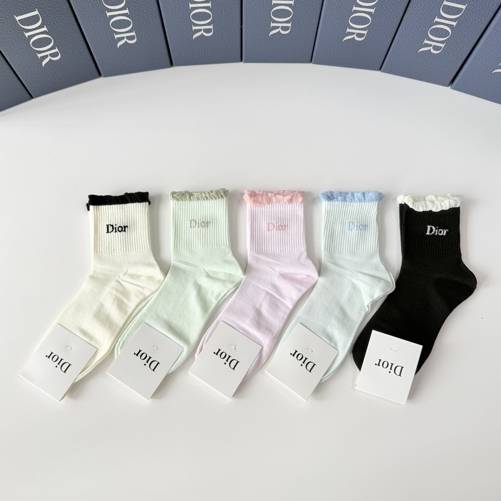 디올 중단목 로고 양말 세트