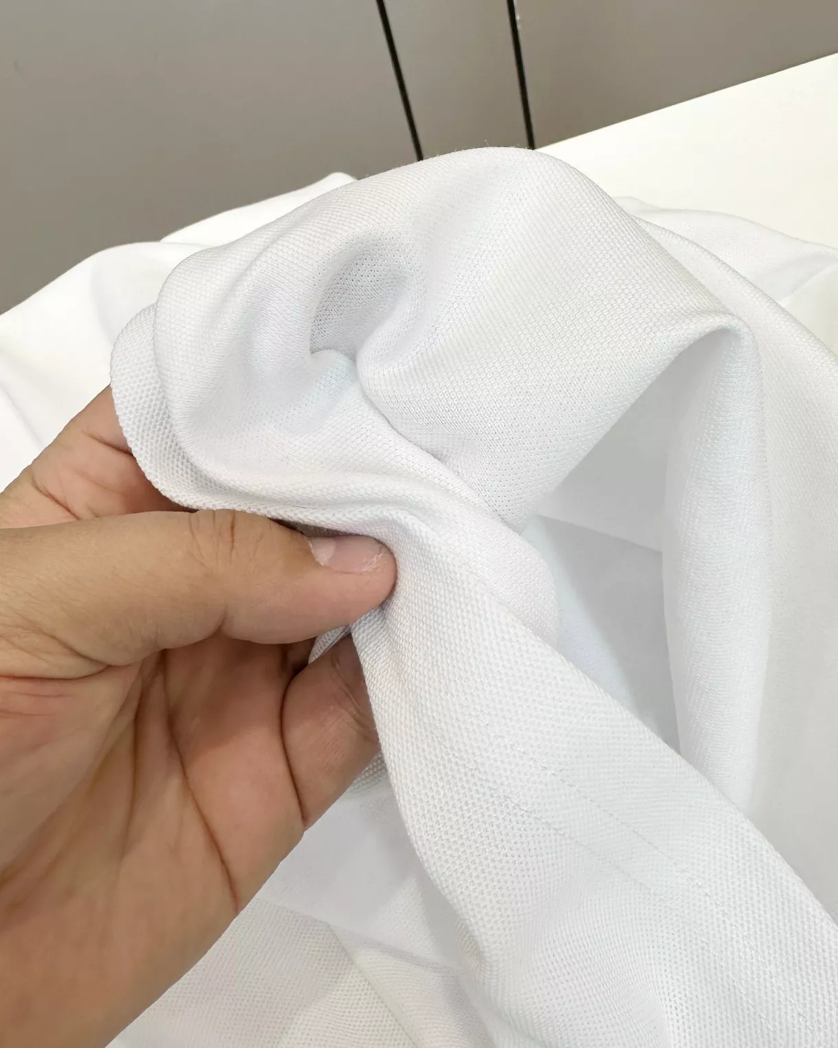 로에베 클래식 로고 코튼 긴소매 폴로 티셔츠 상세 이미지 18