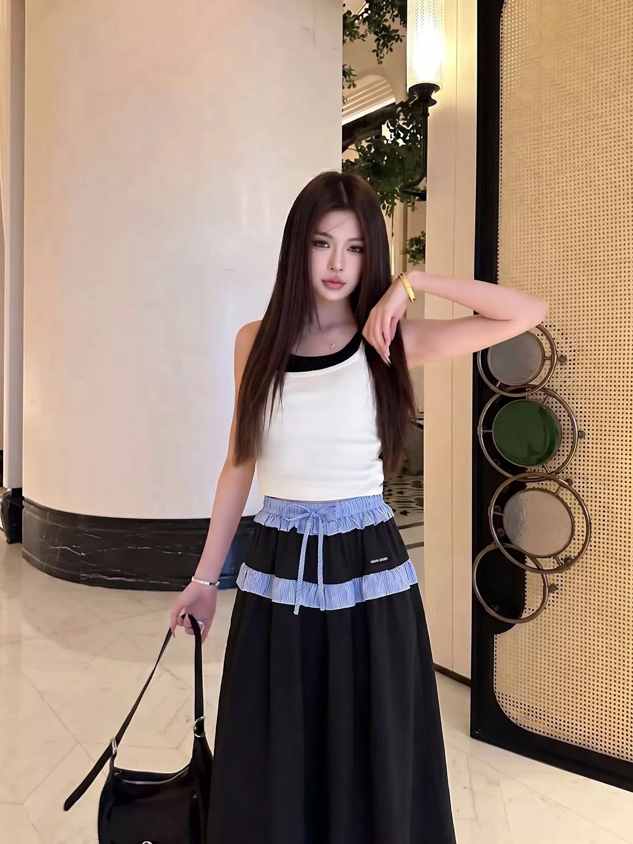 미우미우 배색 하이웨이스트 프릴 스커트 상세 이미지 19