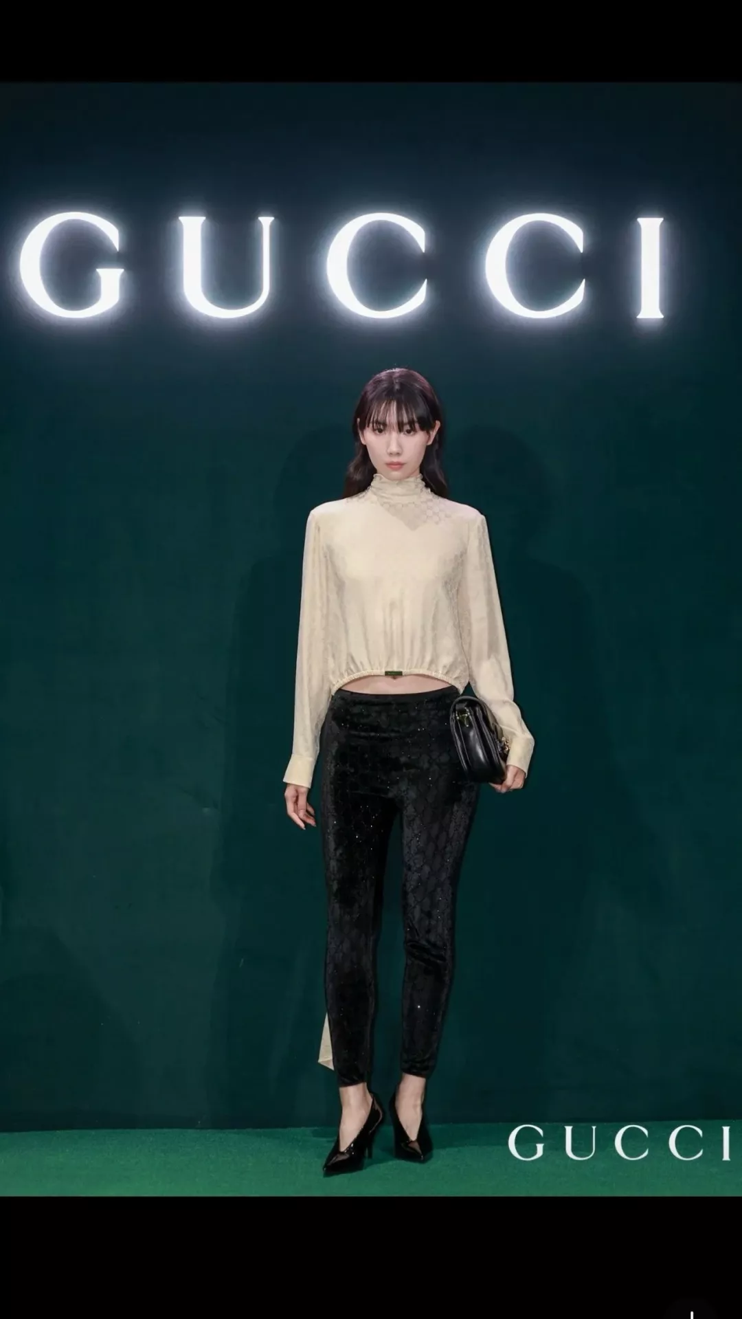 구찌 핫픽스 벨벳 하이웨이스트 레깅스 상세 이미지 29