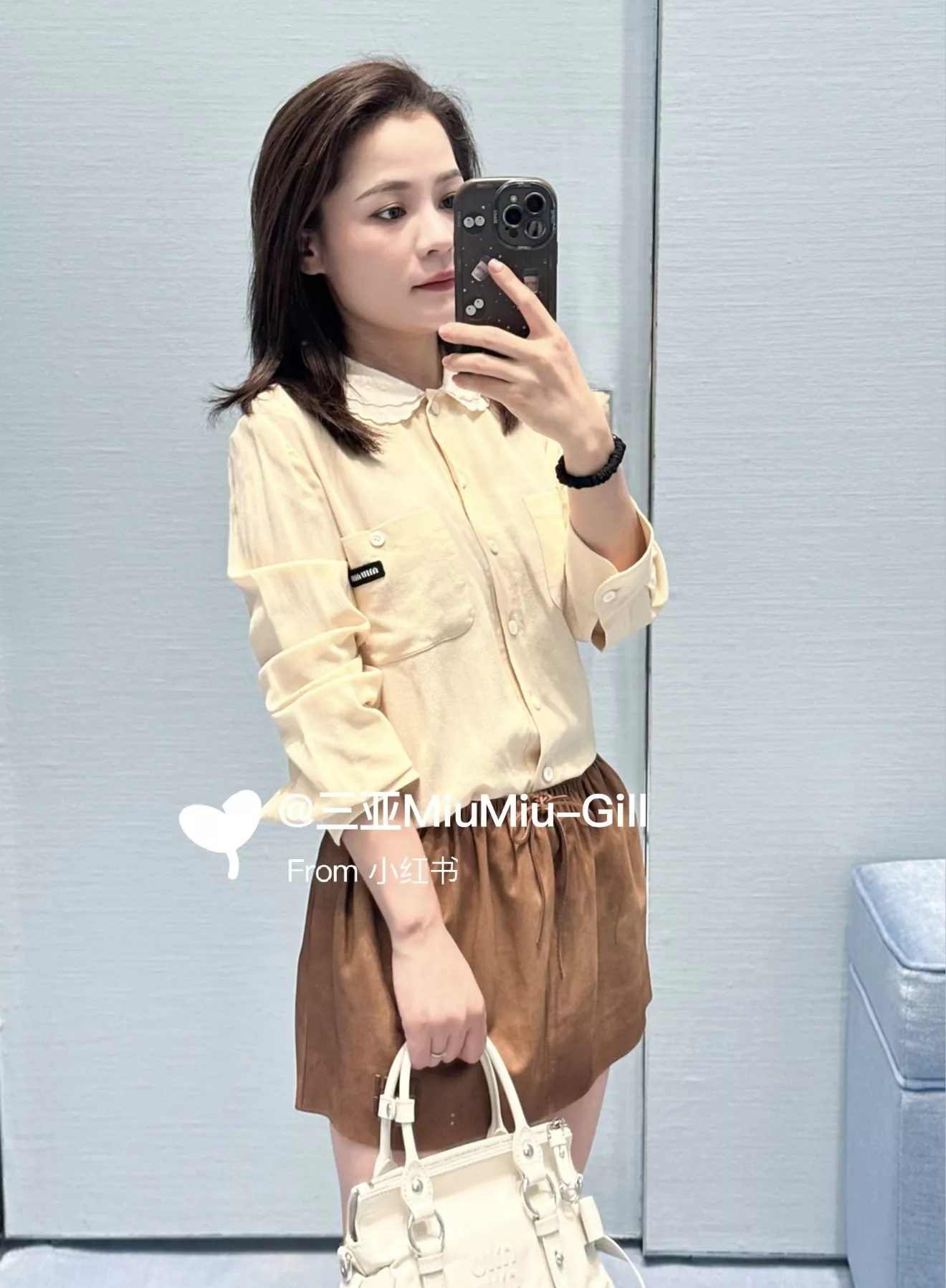 미우미우 실크 프릴 빅카라 긴소매 블라우스 상세 이미지 18