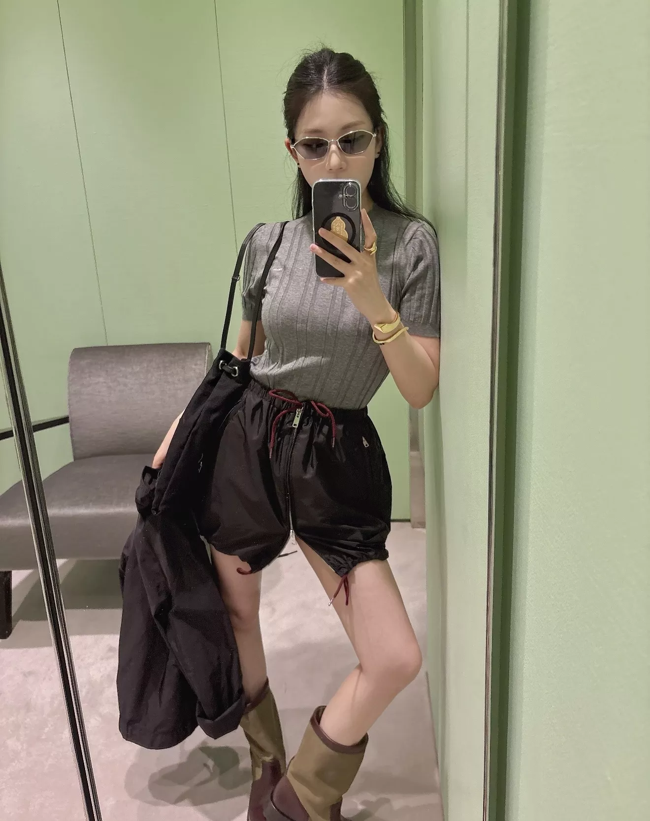 프라다 리나일론 배색 스트링 카고 미니 스커트 상세 이미지 13