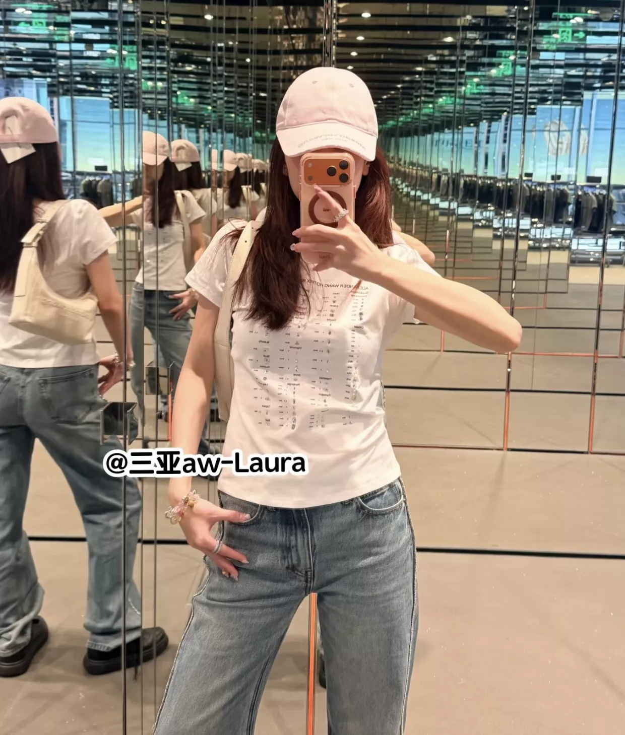 알렉산더왕 핫픽스 그래픽 코튼 반소매 티셔츠 상세 이미지 15