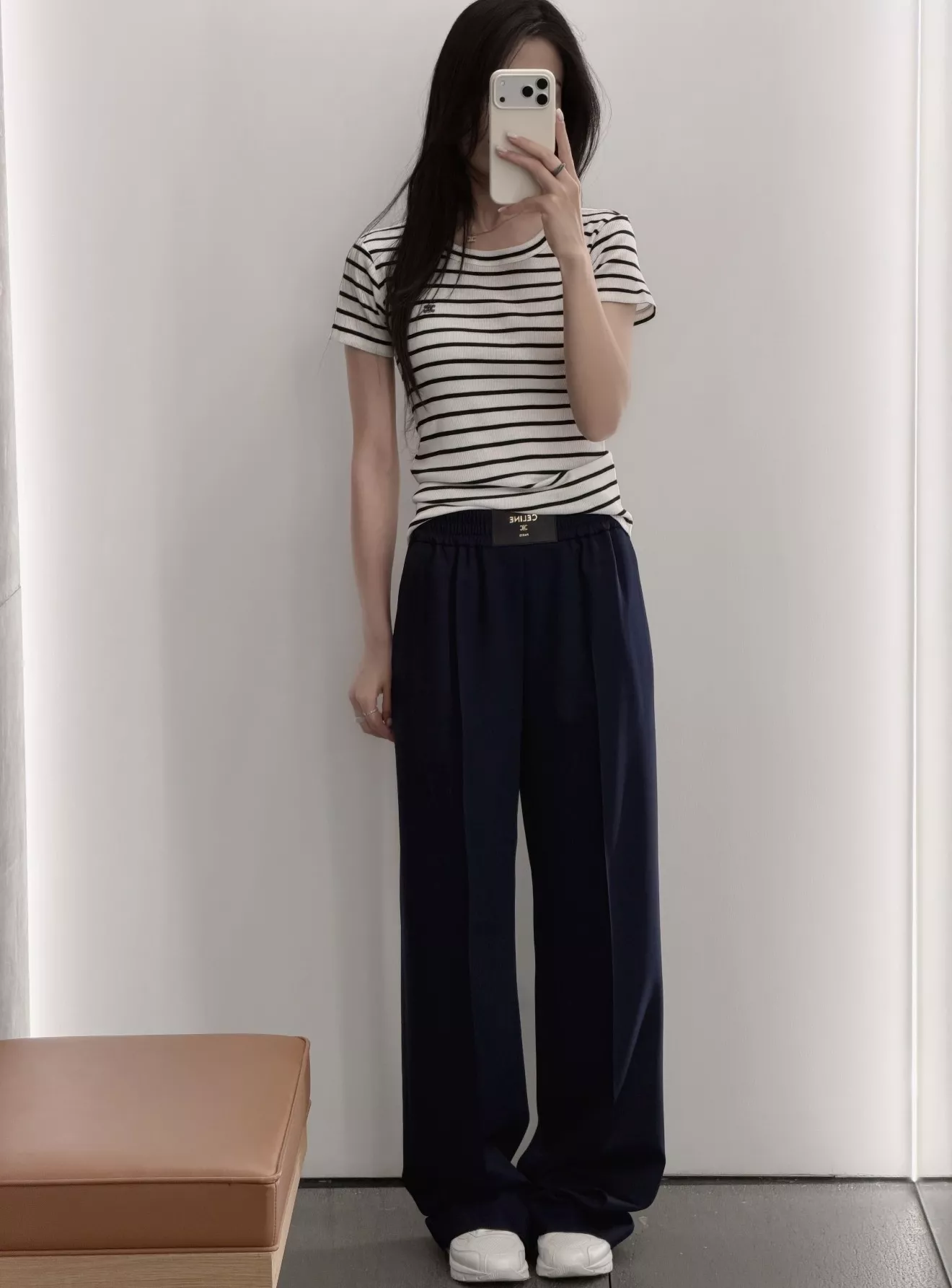 셀린느 스트라이프 라운드넥 반소매 니트 상세 이미지 23
