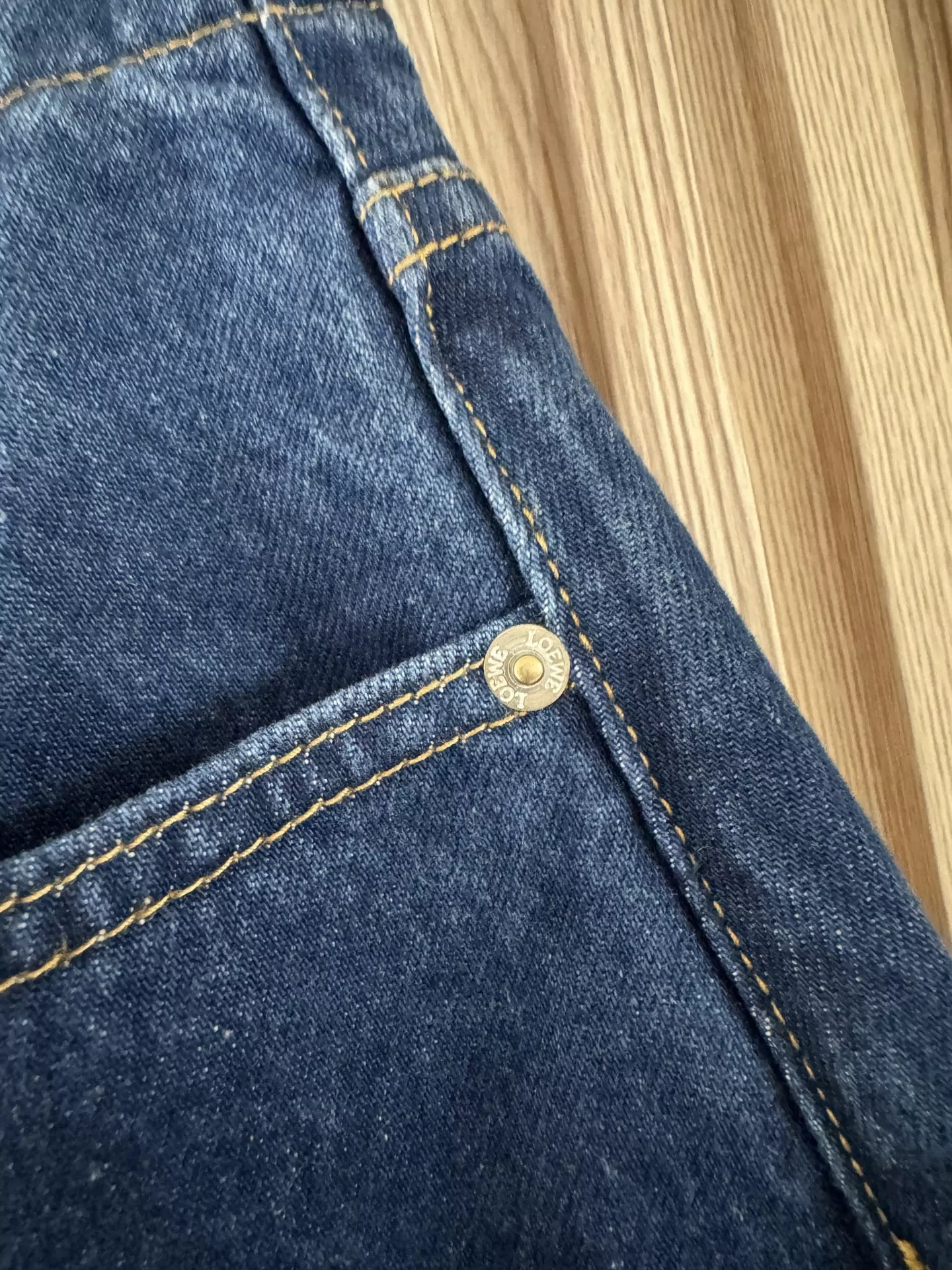 로에베 워시드 패치워크 커브드 와이드 데님 팬츠 상세 이미지 7