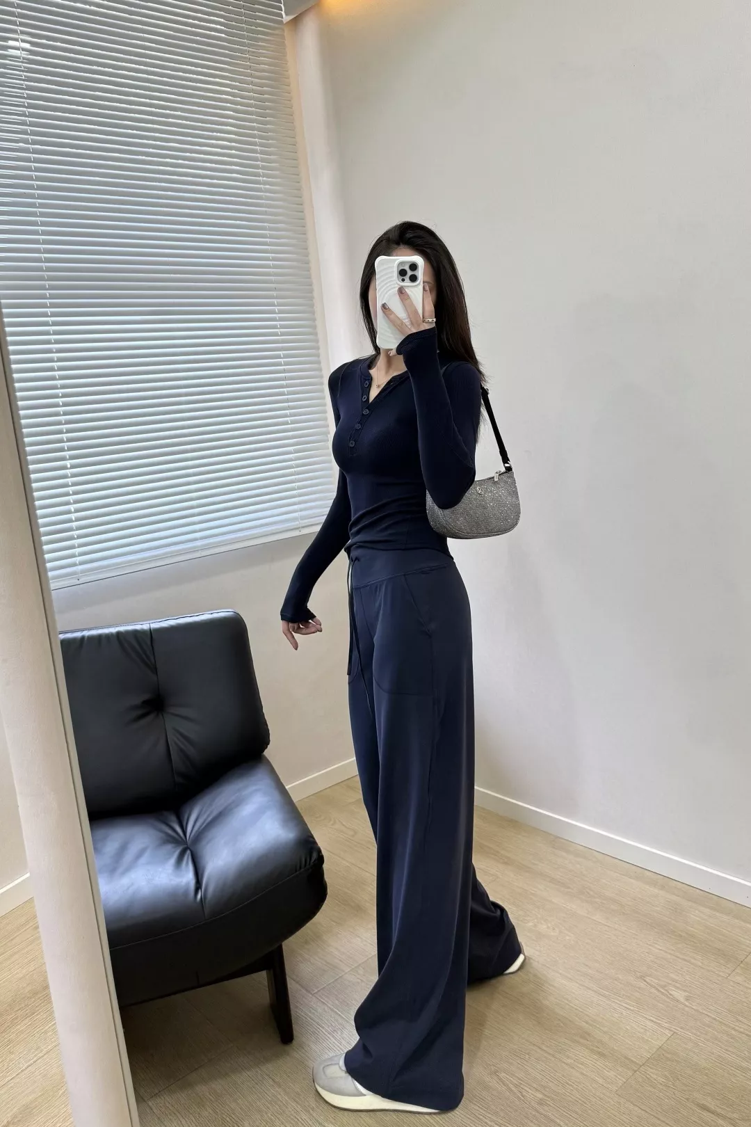룰루레몬 하이웨이스트 드로스트링 와이드 팬츠 상세 이미지 40