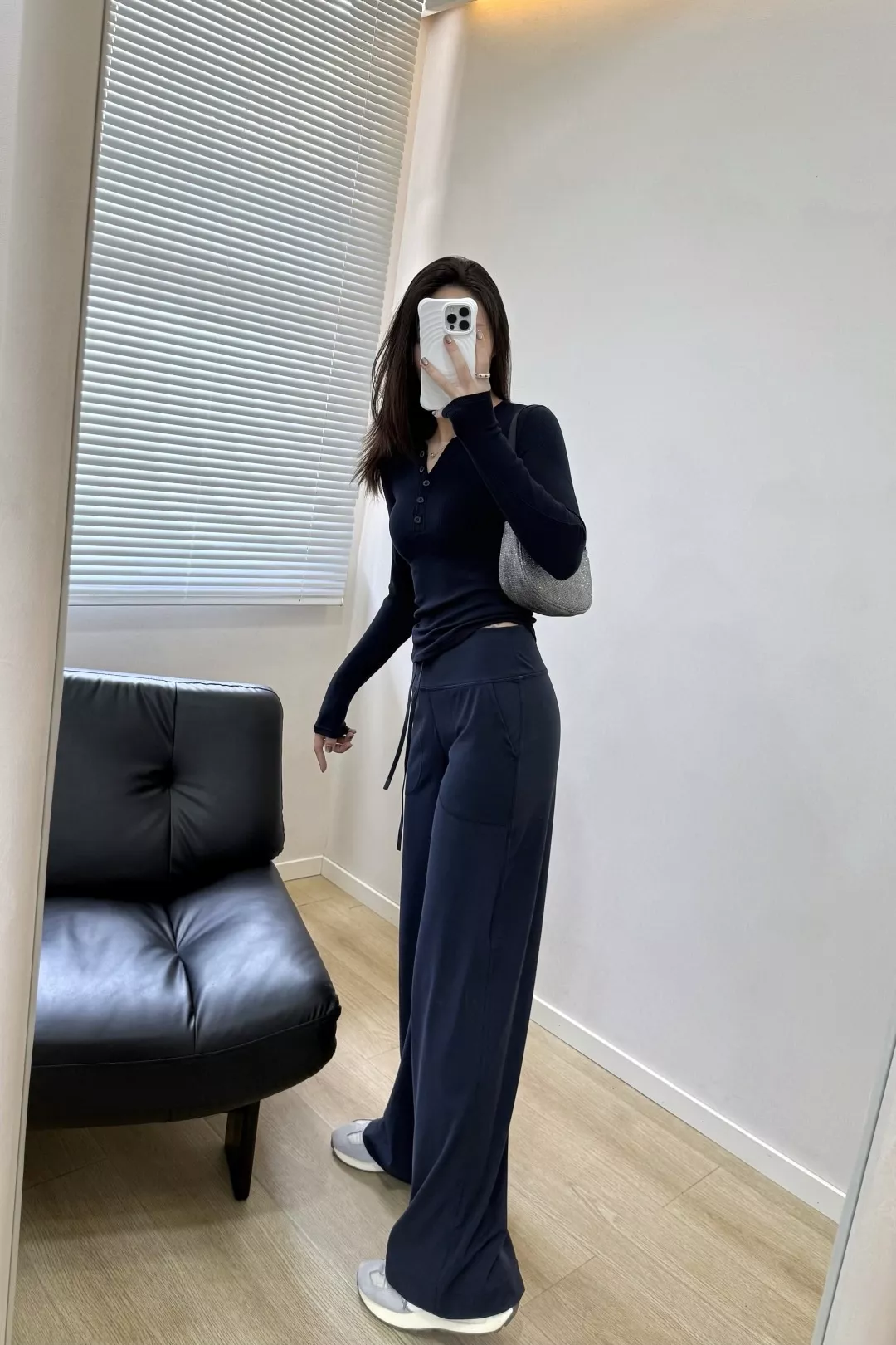 룰루레몬 하이웨이스트 드로스트링 와이드 팬츠 상세 이미지 41