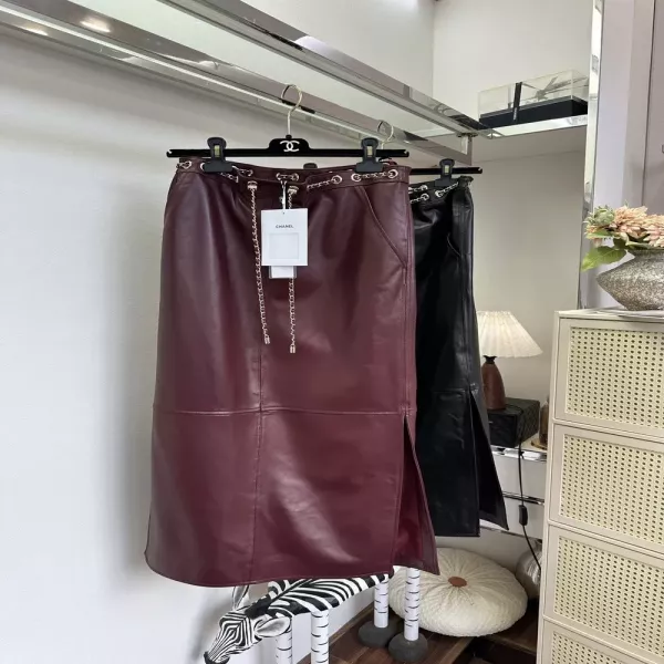 샤넬 체인 벨트 양가죽 일자 스커트