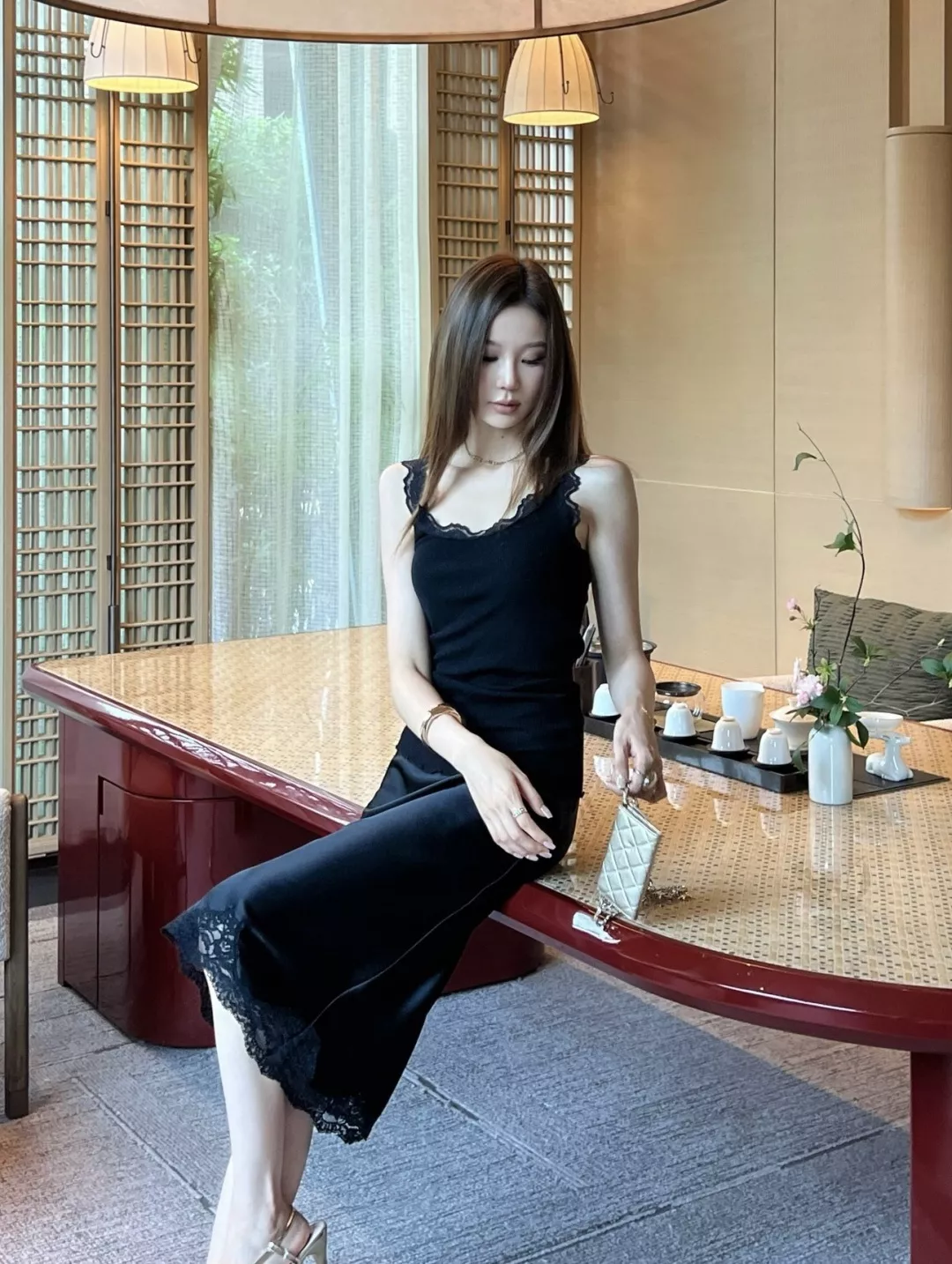 에르마노설비노 새틴 레이스 언밸런스 스커트 상세 이미지 12