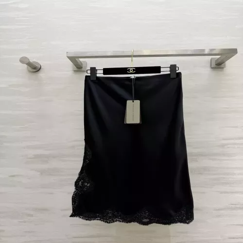 에르마노설비노 새틴 레이스 언밸런스 스커트