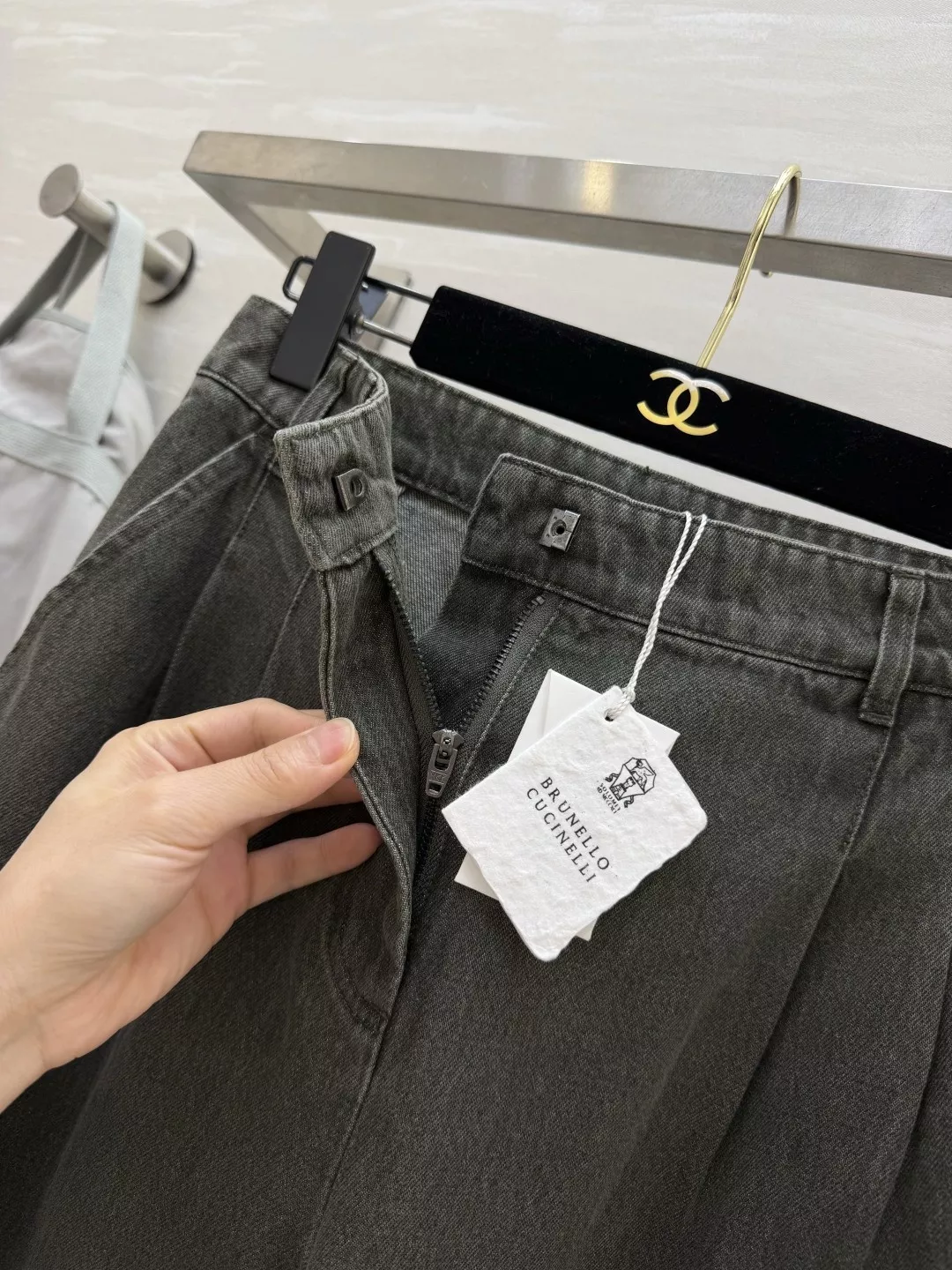 브루넬로쿠치넬리 워싱 와이드 데님 팬츠 상세 이미지 5