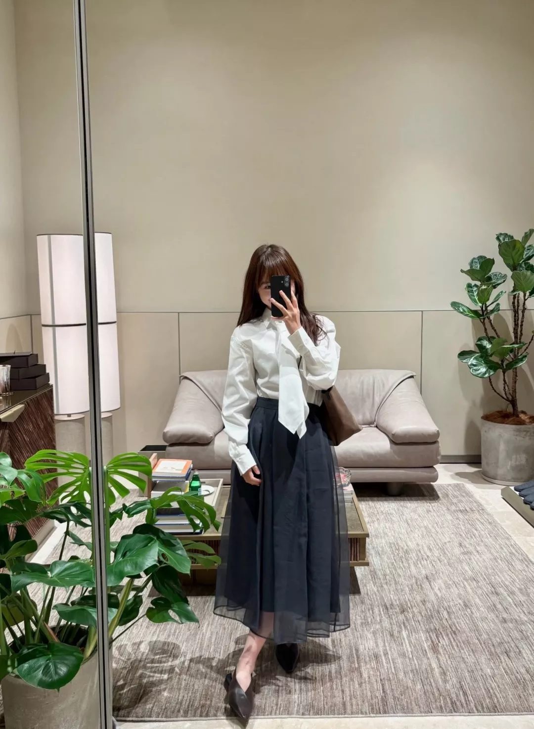 브루넬로쿠치넬리 리본 타이 탈부착 루즈핏 코튼 셔츠 상세 이미지 17