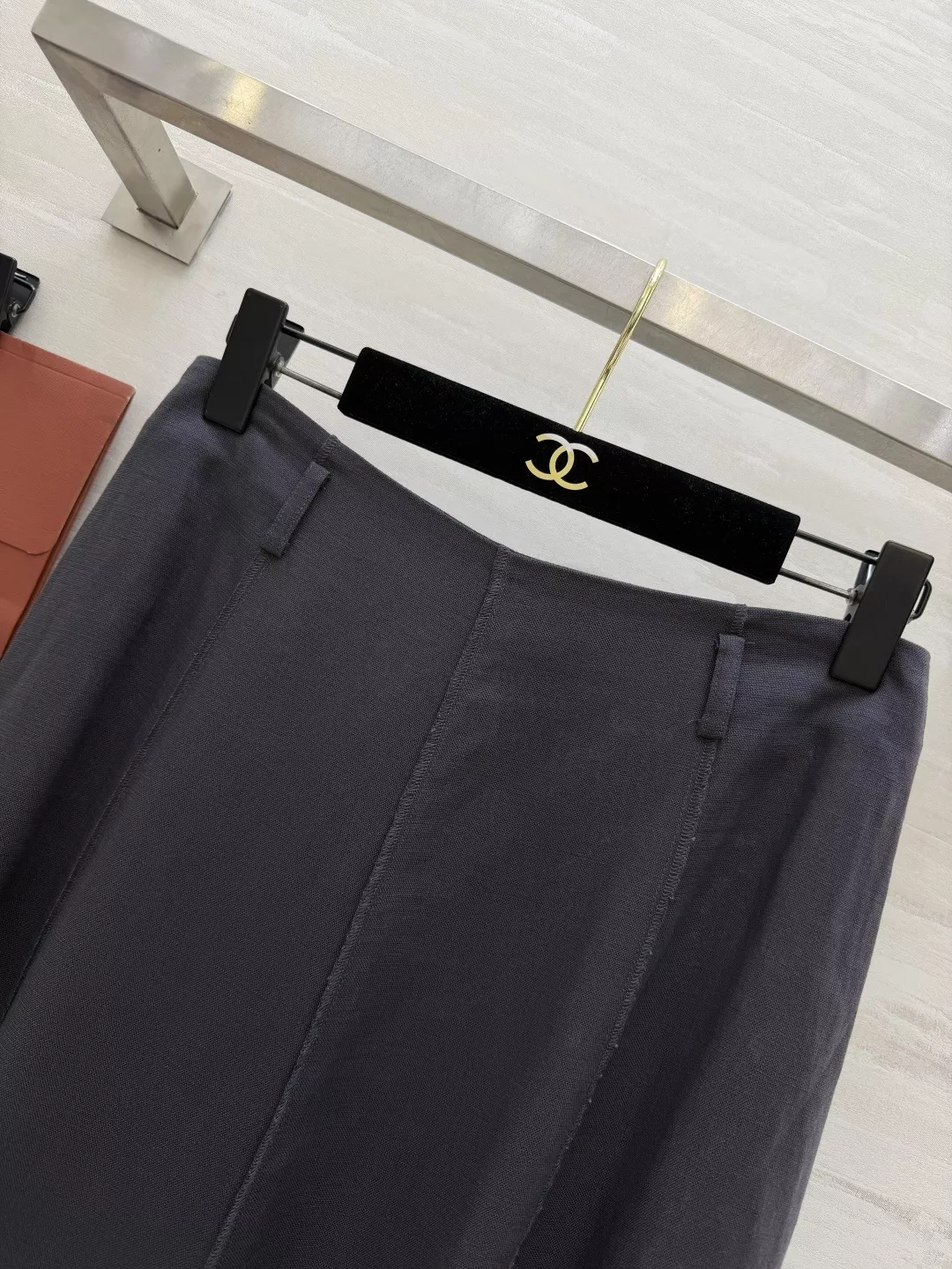 로로피아나 리넨 질감 A라인 플레어 롱 스커트 상세 이미지 12