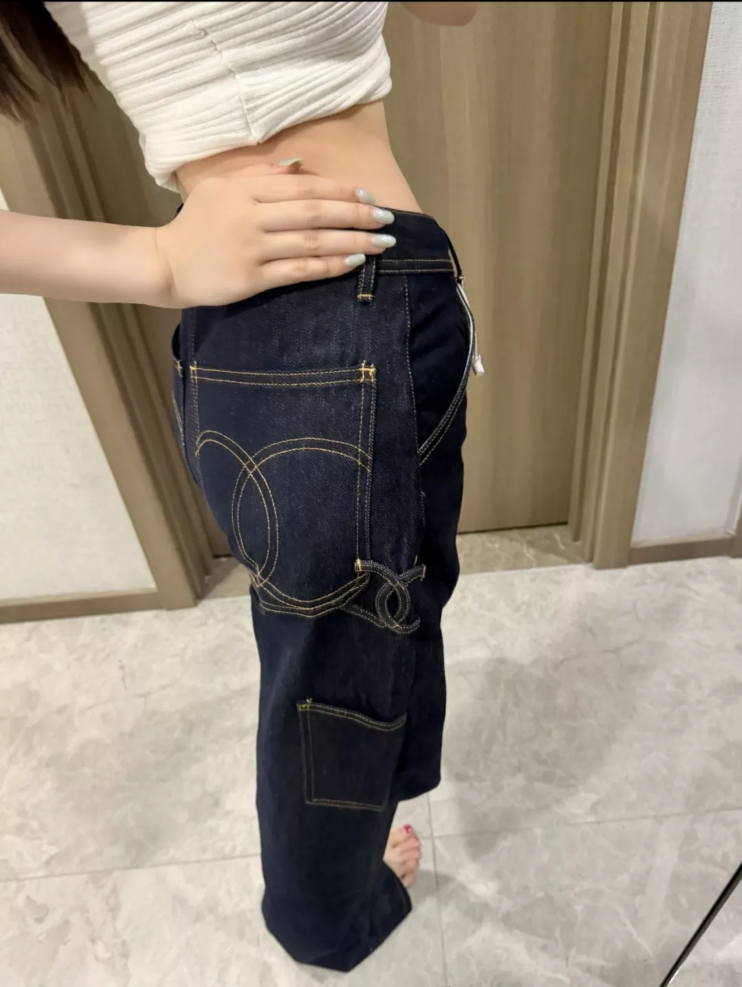 샤넬 사이드 가죽 패치 데님 팬츠 상세 이미지 42