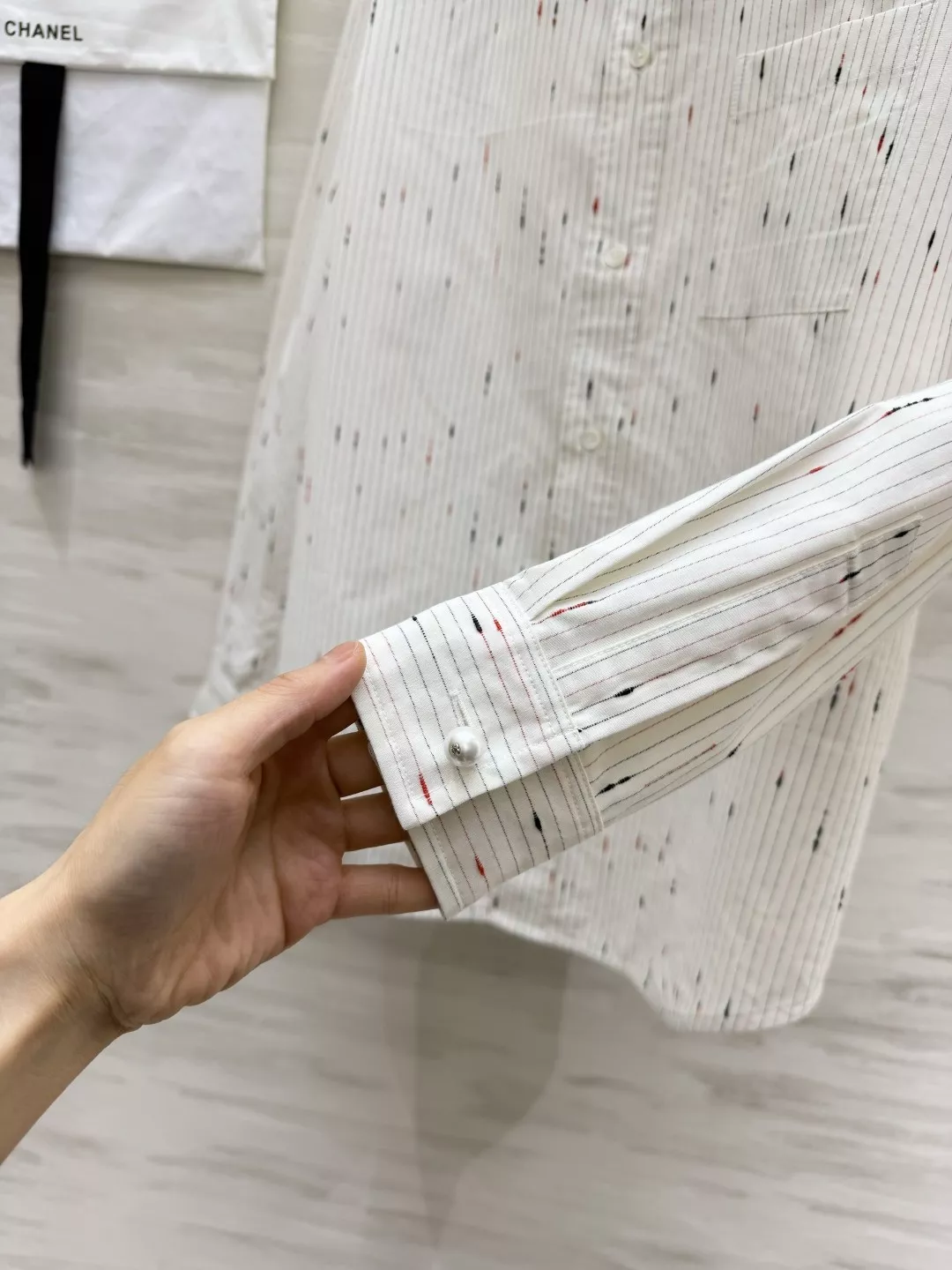 샤넬 컬러 도트 스트라이프 긴소매 셔츠 상세 이미지 6