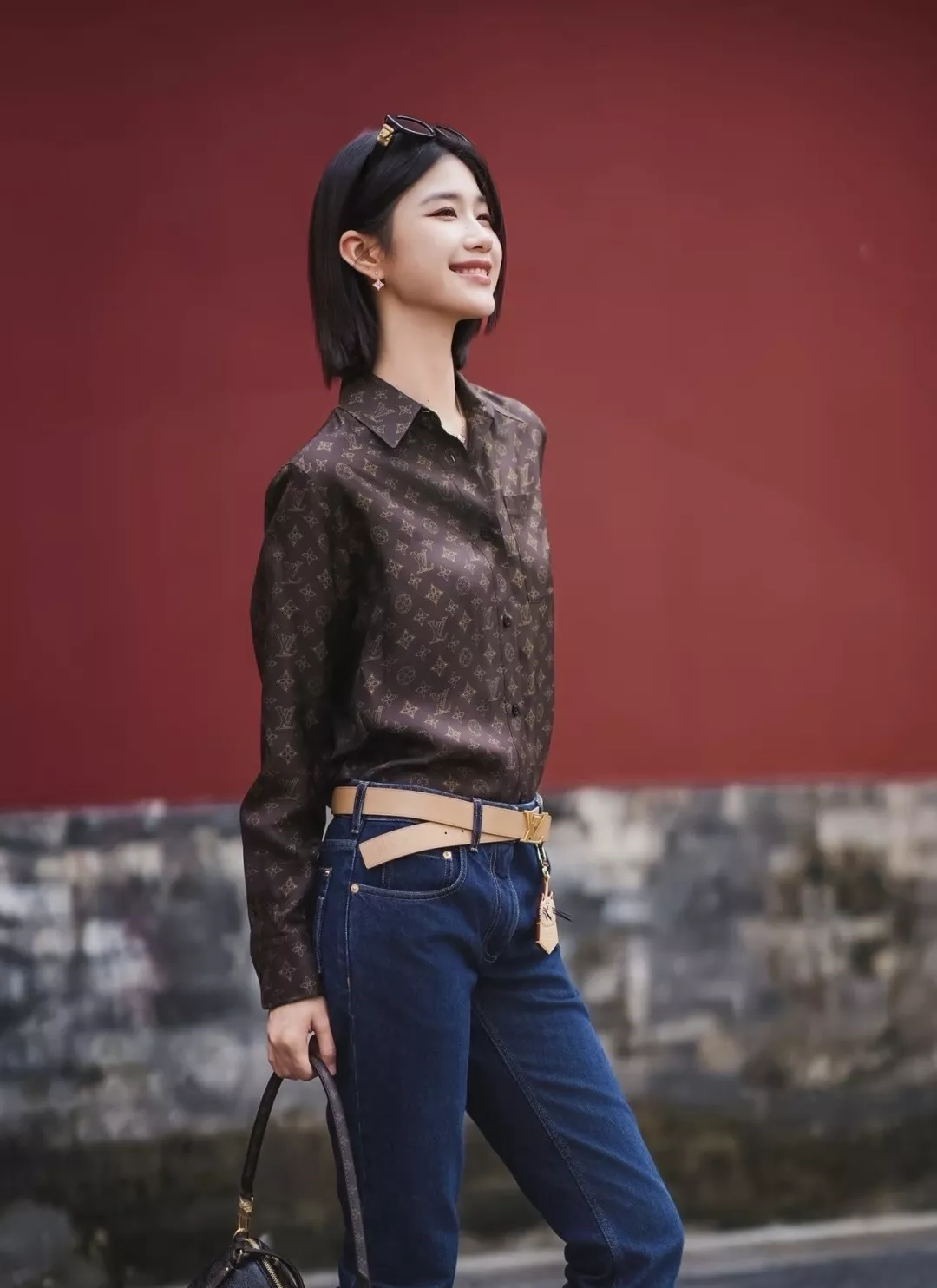 루이비통 모노그램 실크 긴소매 셔츠 상세 이미지 13