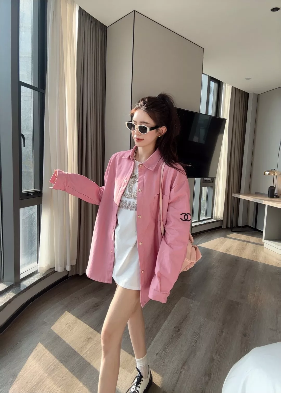 샤넬 클래식 코튼 버튼 포켓 셔츠 상세 이미지 27