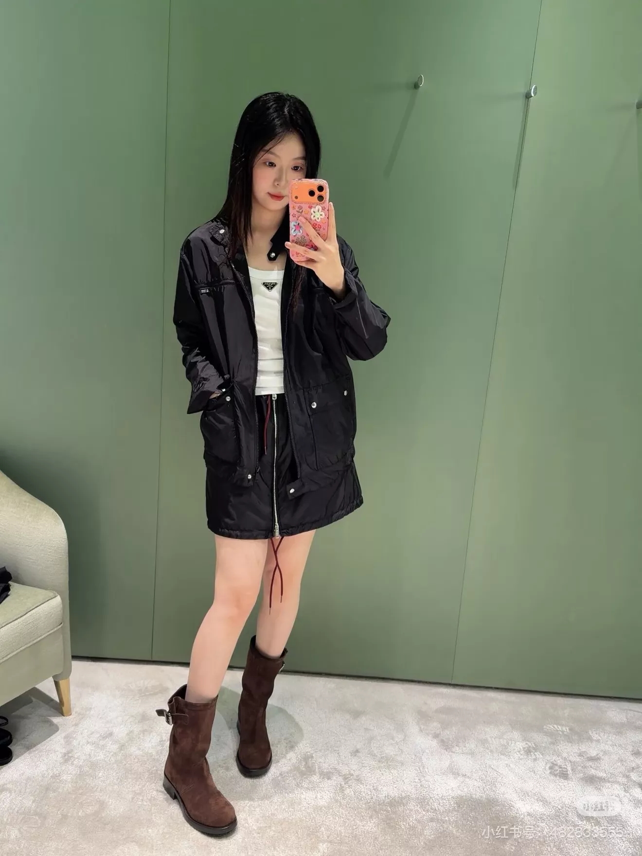 프라다 블랙 나일론 스탠드칼라 쇼트 재킷 상세 이미지 1