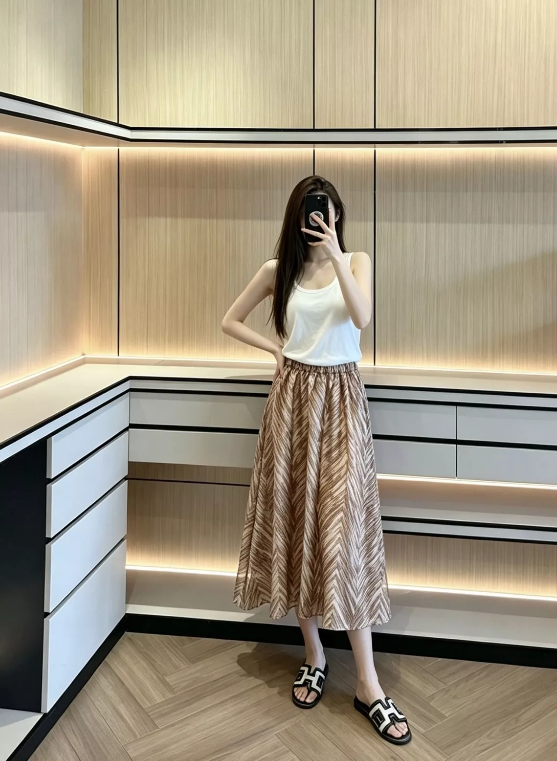 브루넬로쿠치넬리 실크 오간자 프린트 A라인 스커트 상세 이미지 66