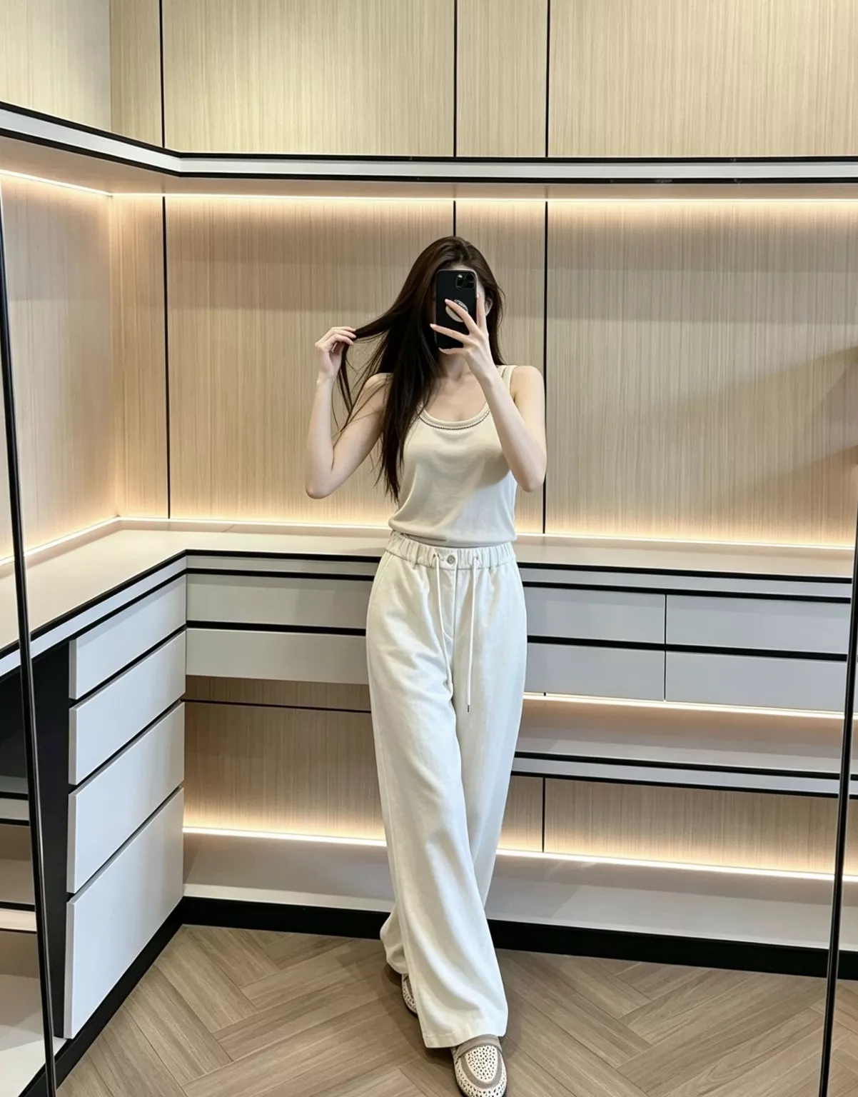 노브랜드 비즈 장식 스트레이트 와이드 팬츠 상세 이미지 72